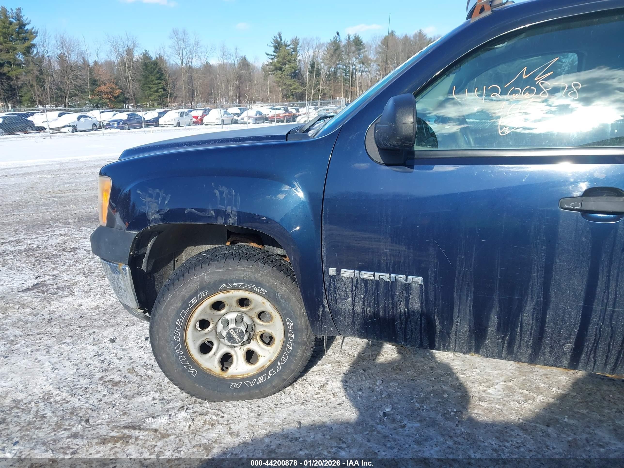 GMC SIERRA image 6