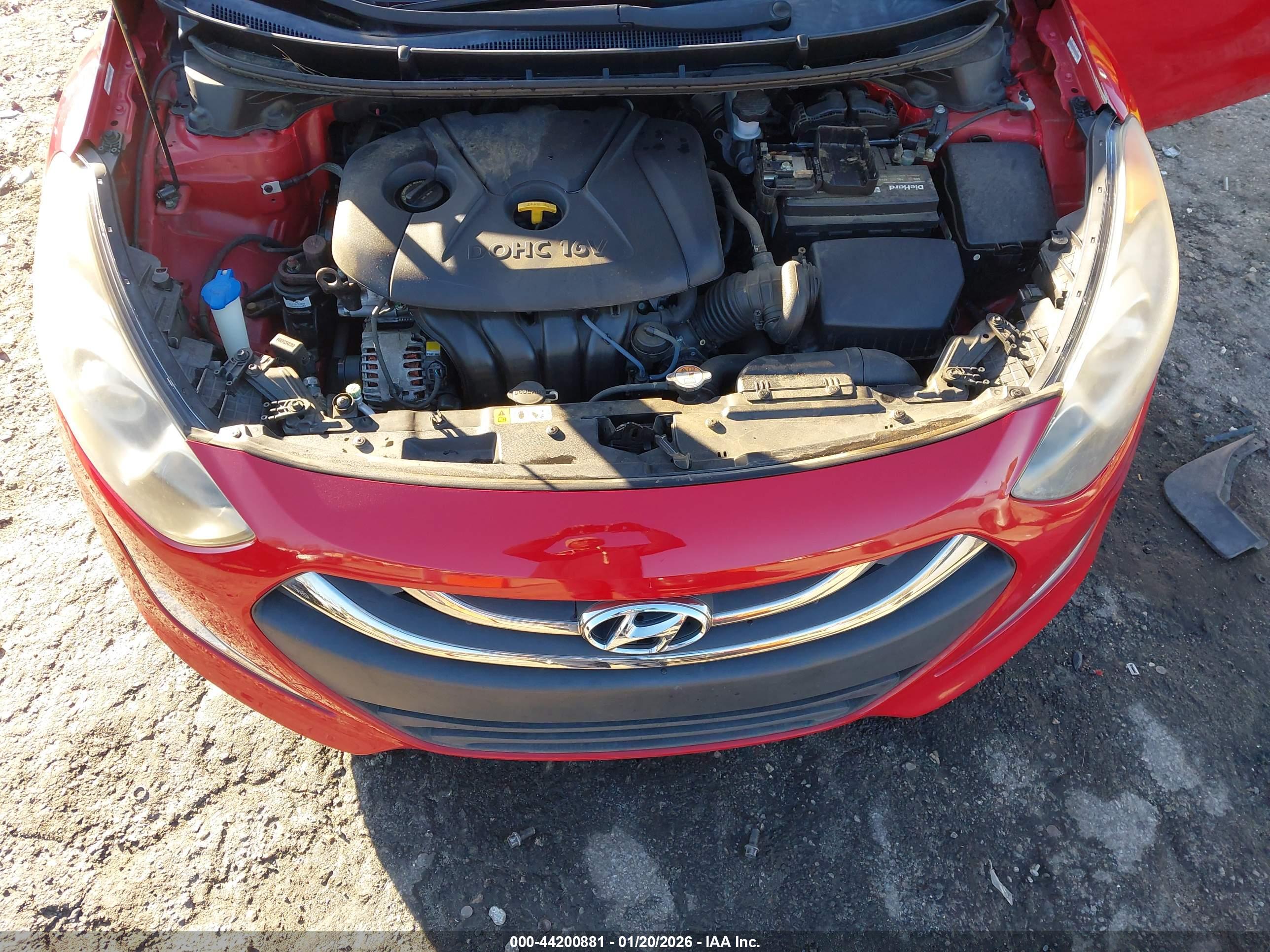 HYUNDAI ELANTRA image 10