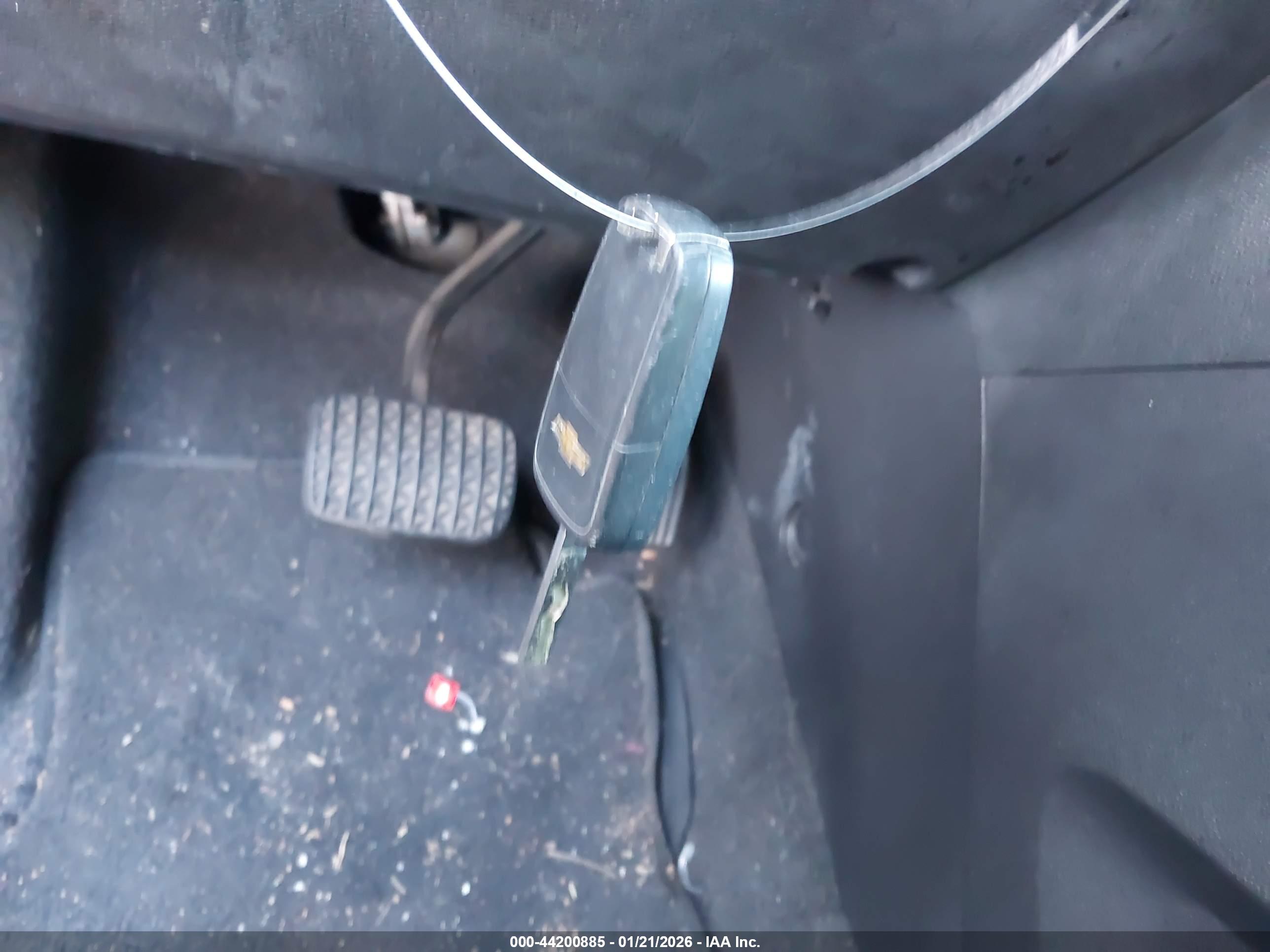 CHEVROLET TRAX image 11