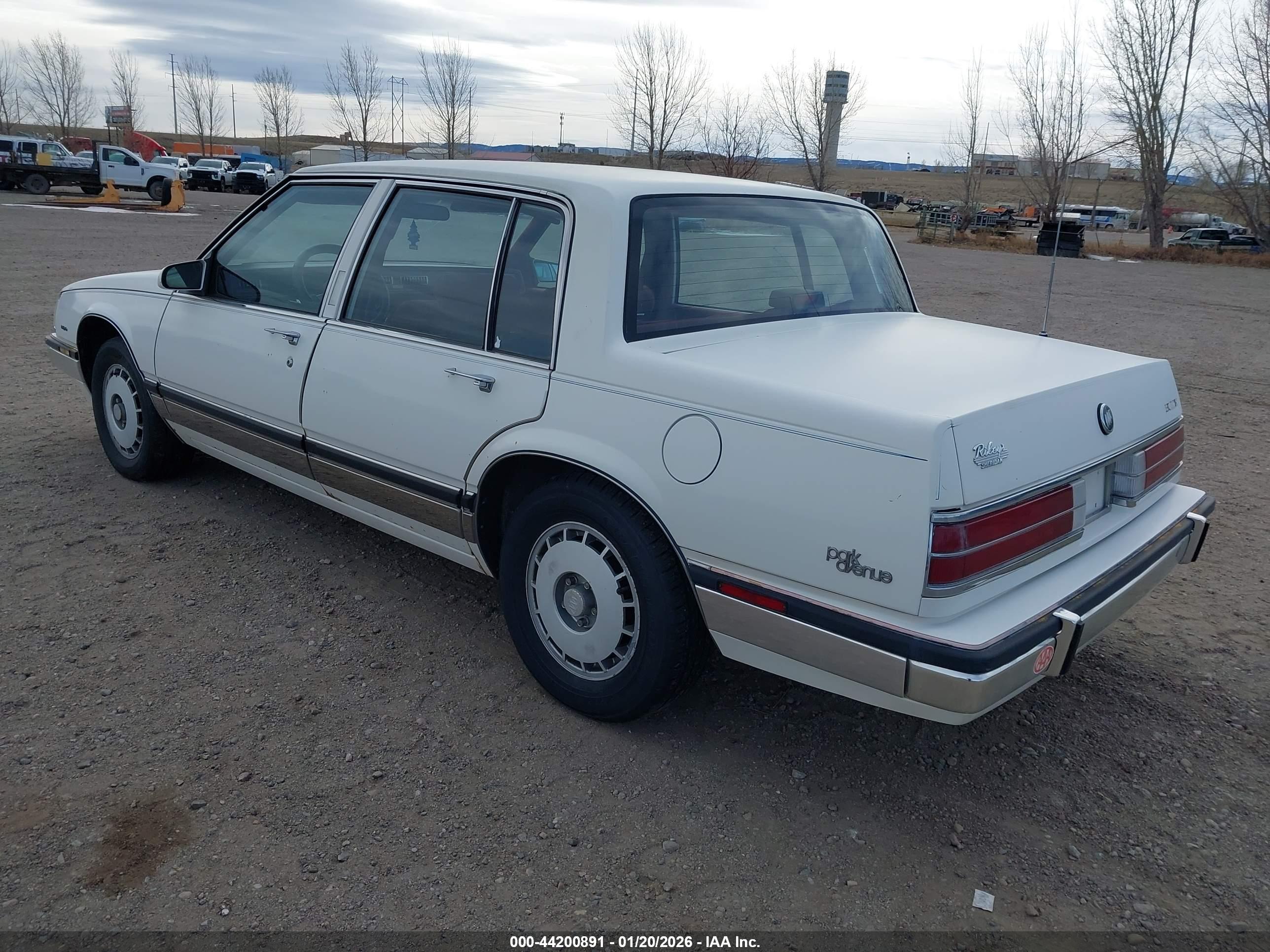 BUICK ELECTRA image 3