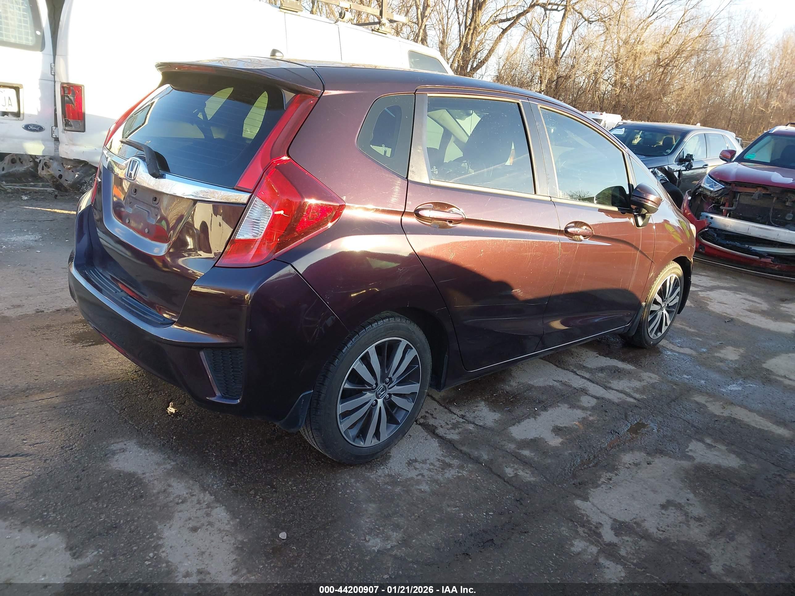 HONDA FIT image 4