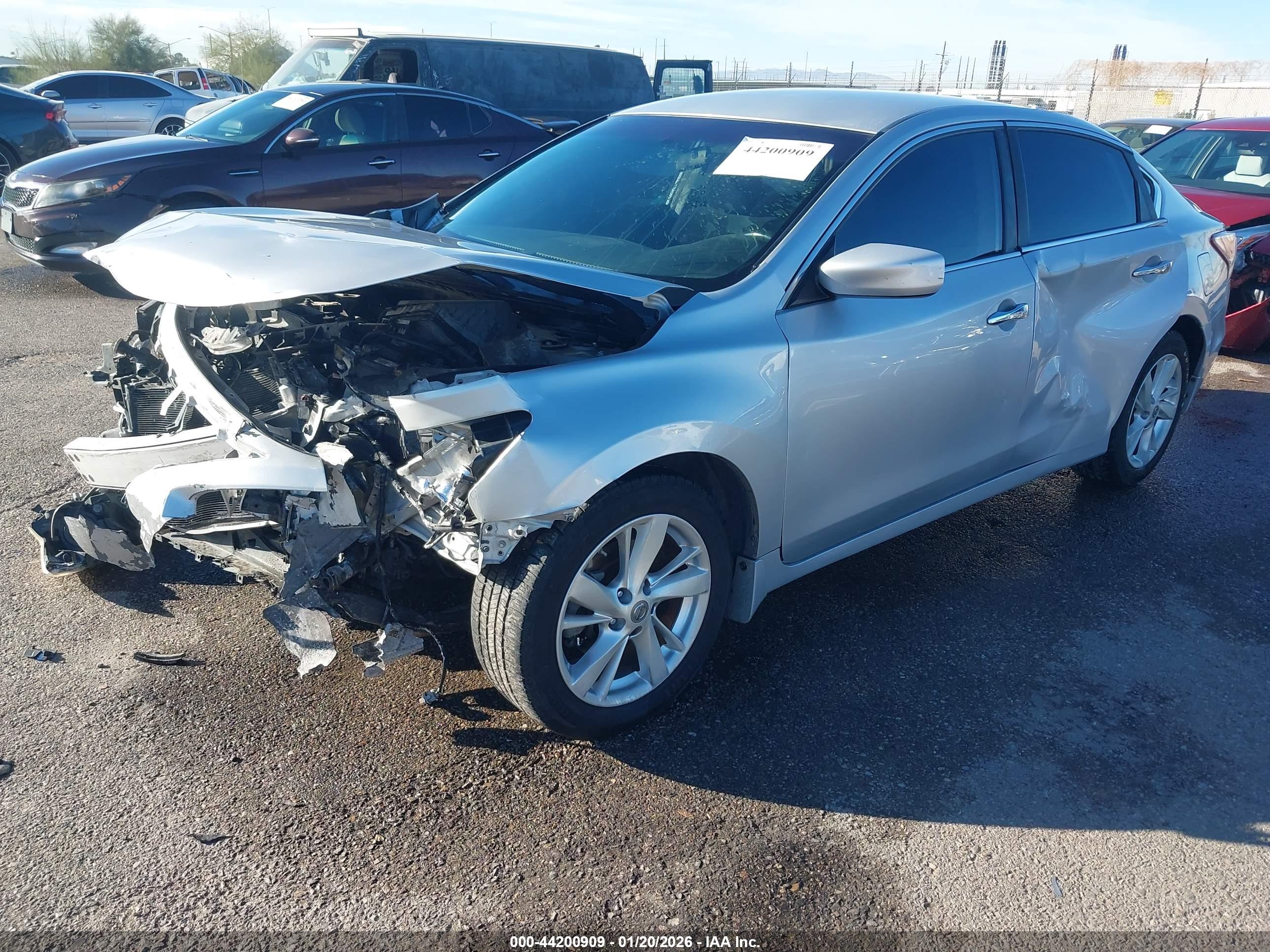 NISSAN ALTIMA image 2