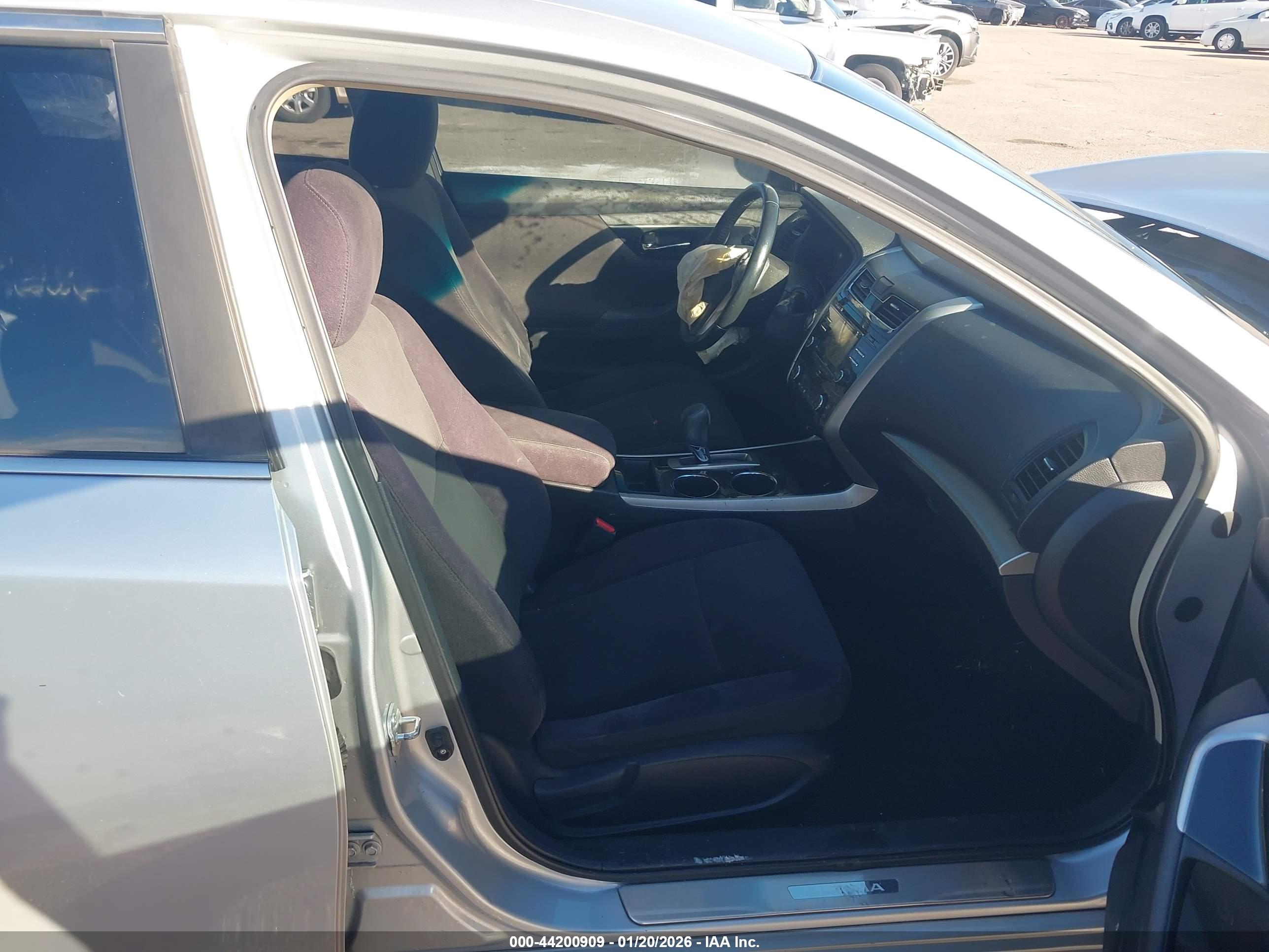 NISSAN ALTIMA image 5