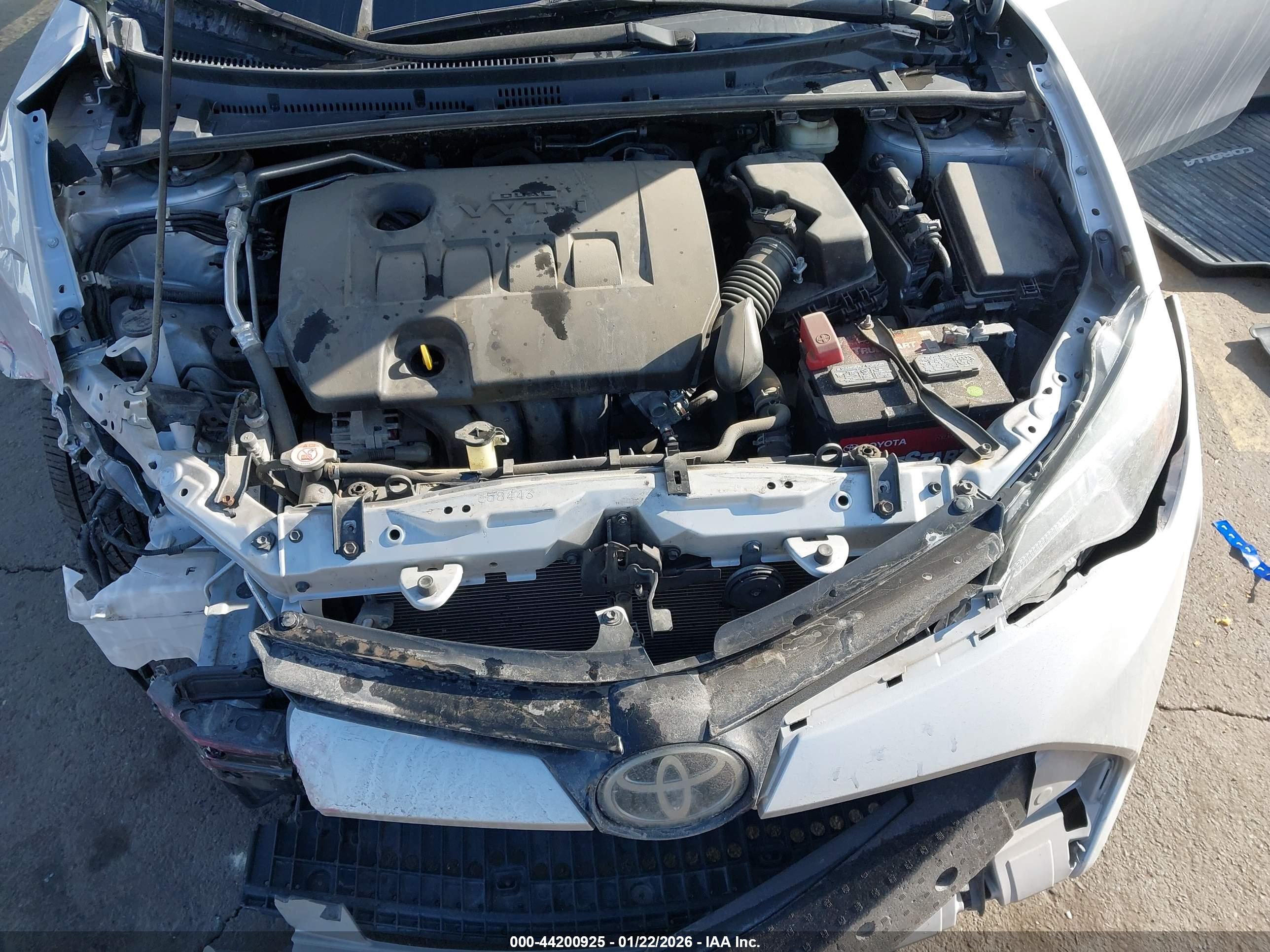 TOYOTA COROLLA image 10