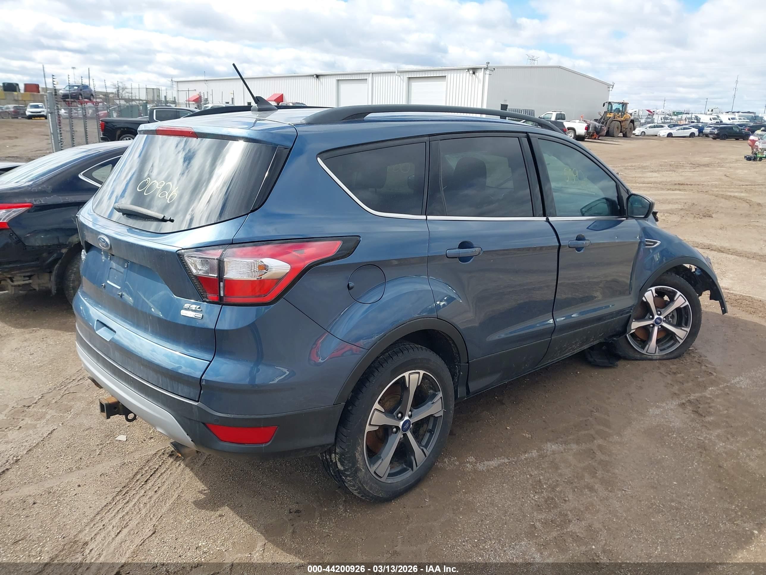 FORD ESCAPE image 4