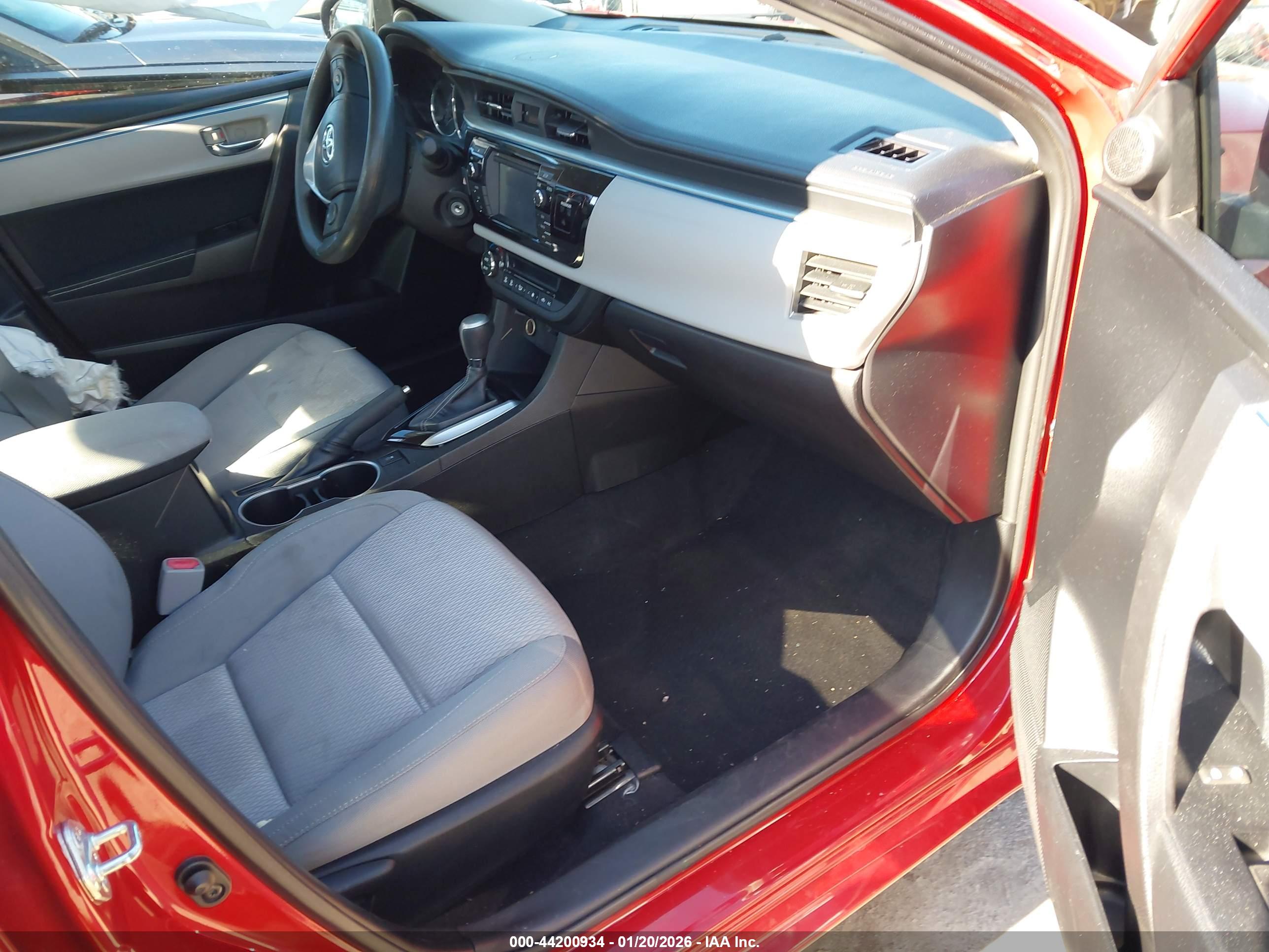 TOYOTA COROLLA image 5