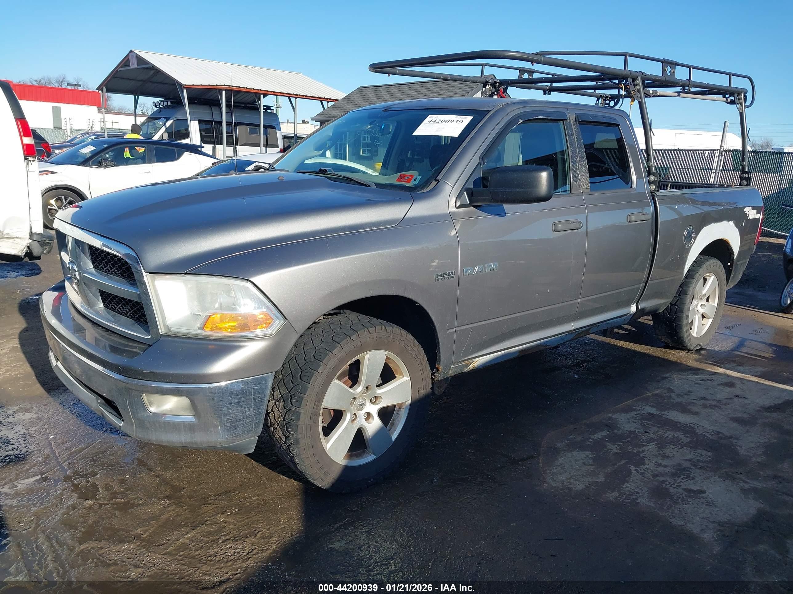 DODGE RAM image 2