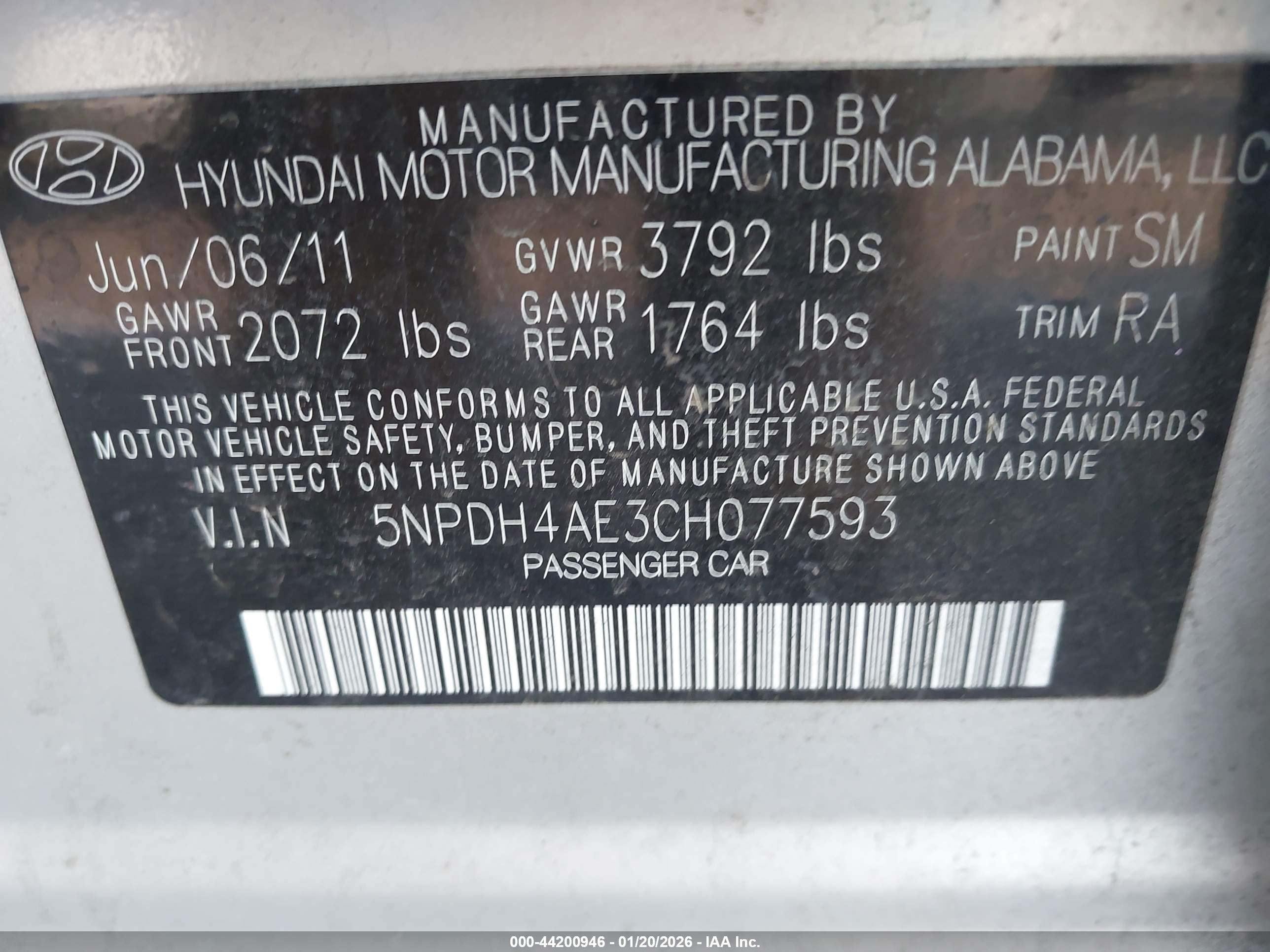 HYUNDAI ELANTRA image 9
