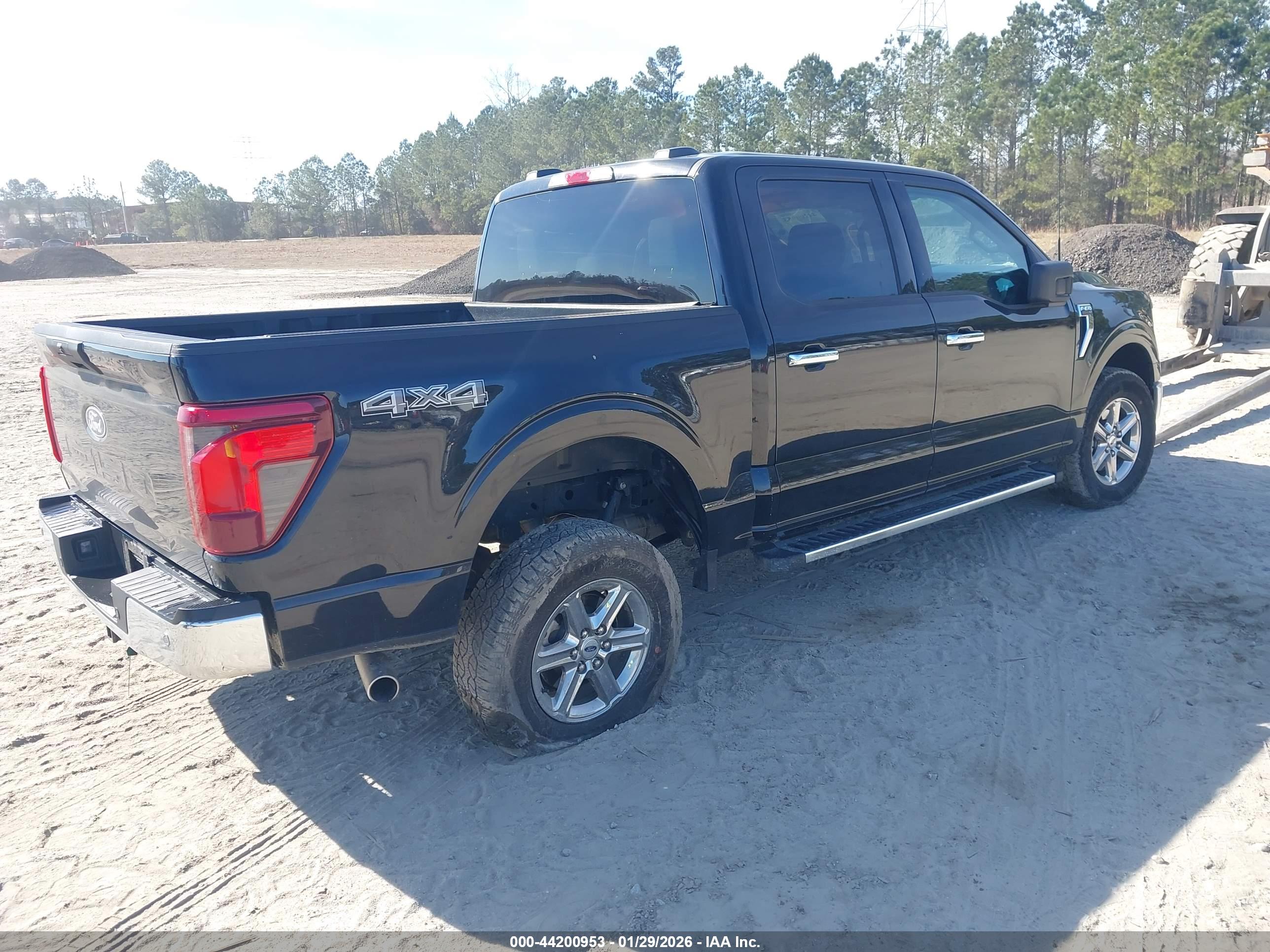 FORD F-150 image 4