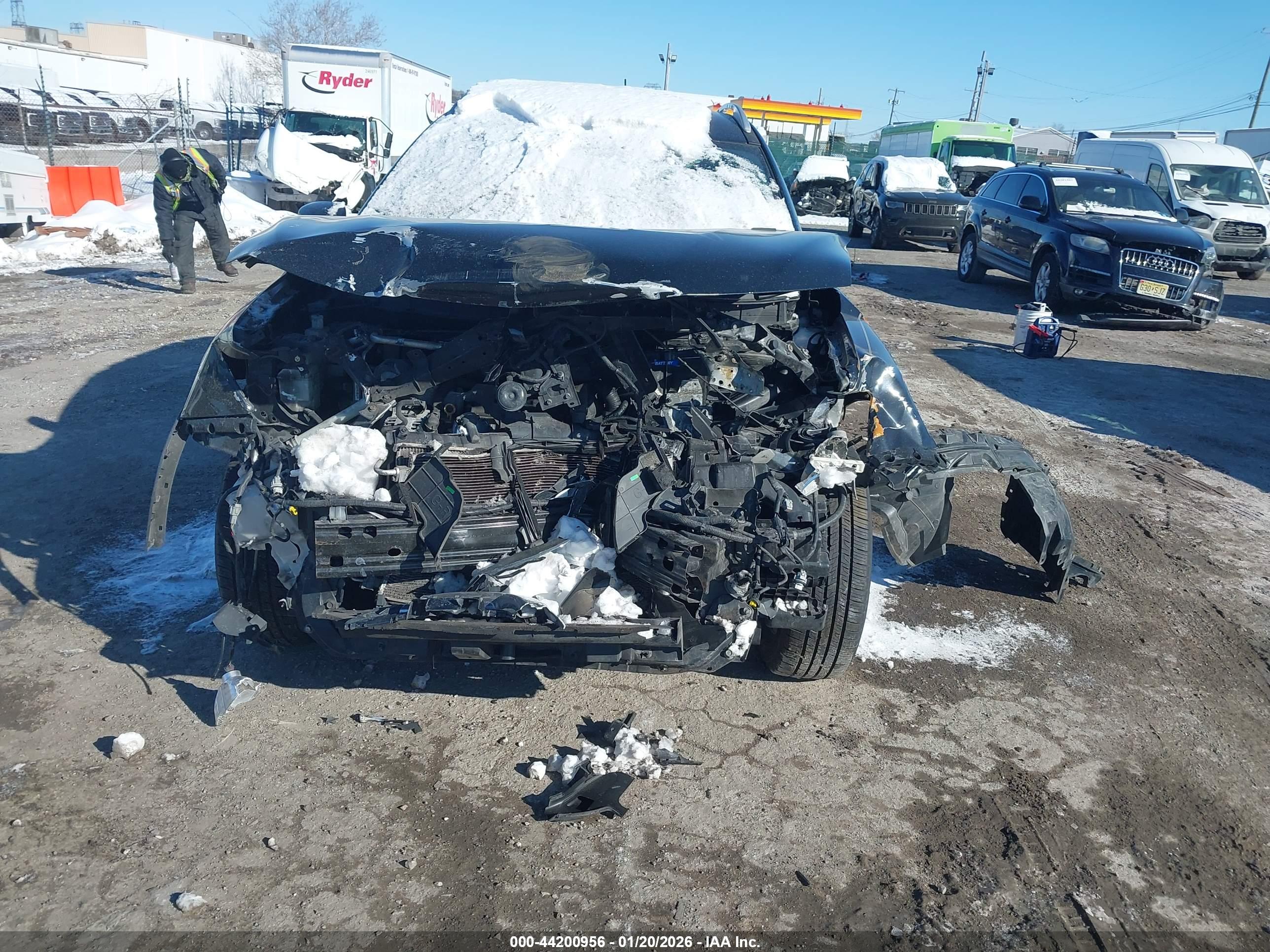 NISSAN ROGUE image 6
