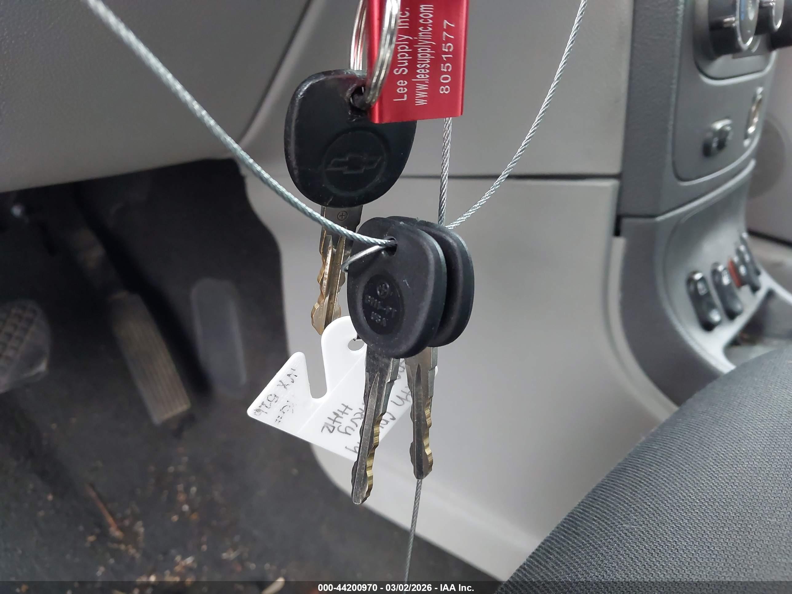 CHEVROLET HHR image 11