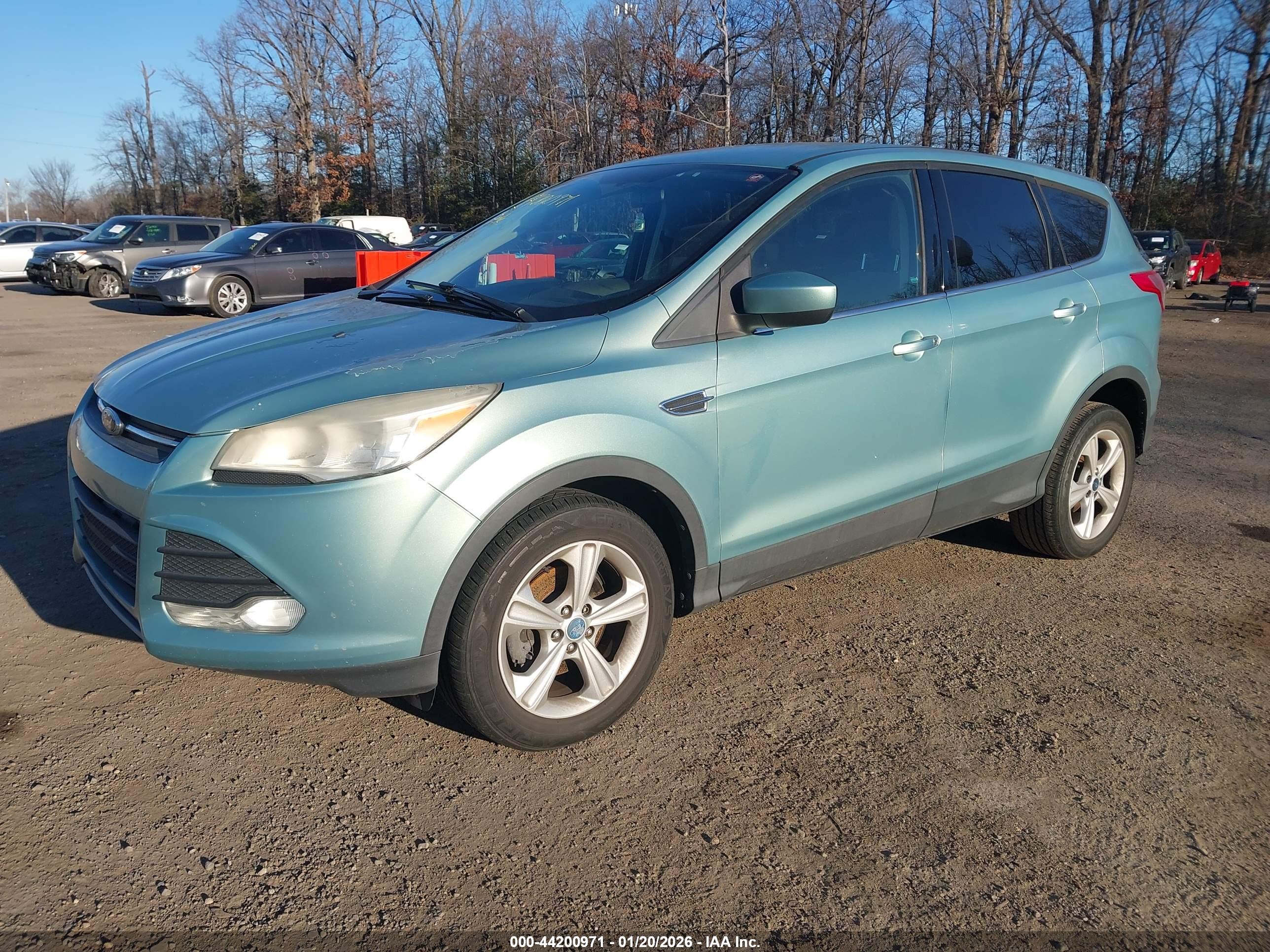 FORD ESCAPE image 2