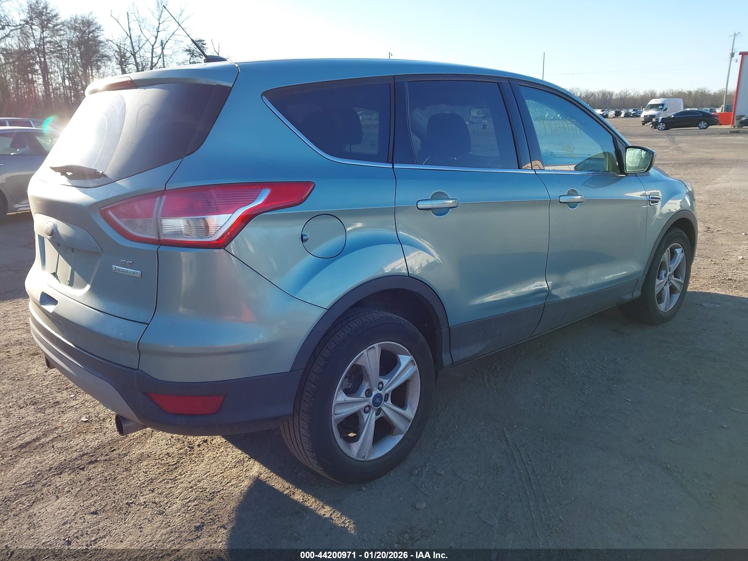 FORD ESCAPE image 4