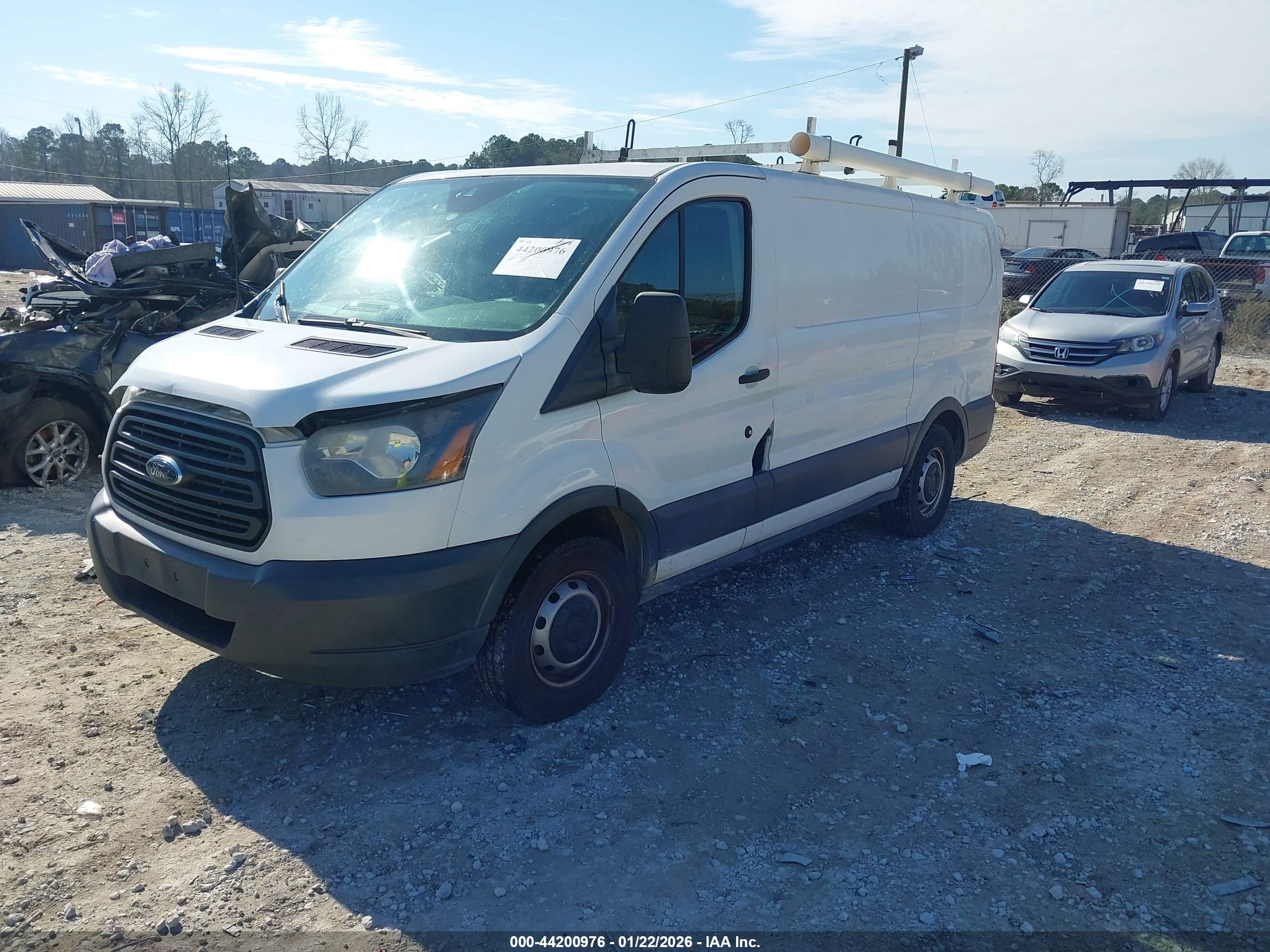 FORD TRANSIT-150 image 2