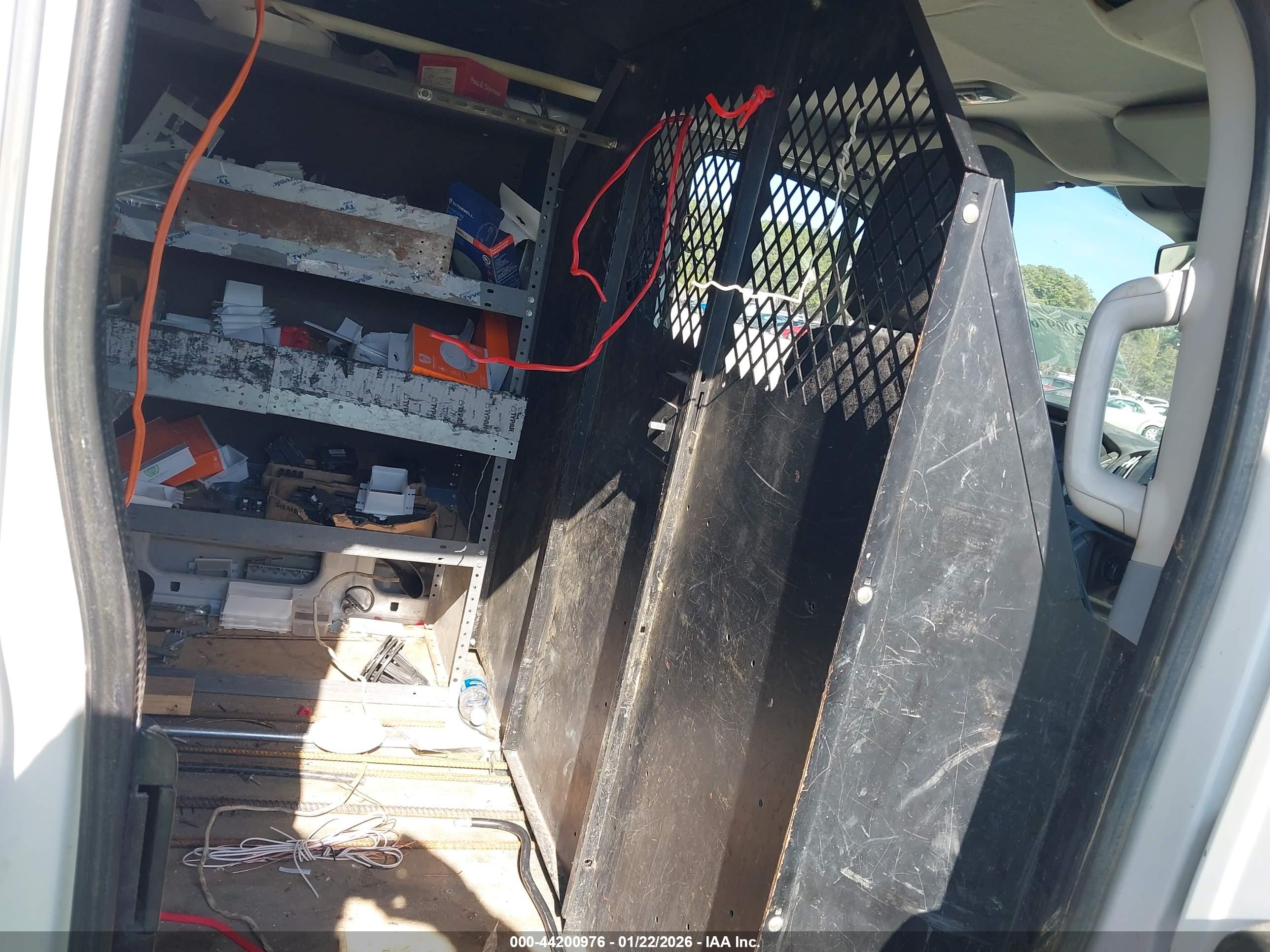 FORD TRANSIT-150 image 8