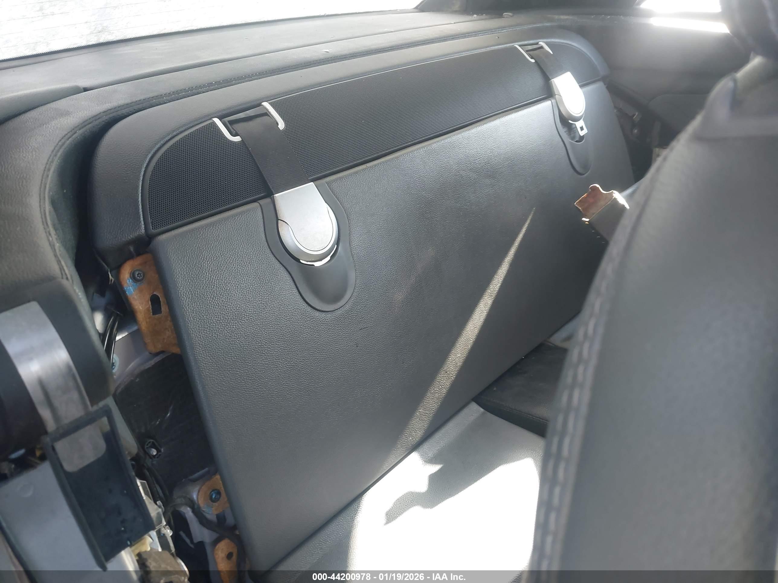 MERCEDES-BENZ SL image 8