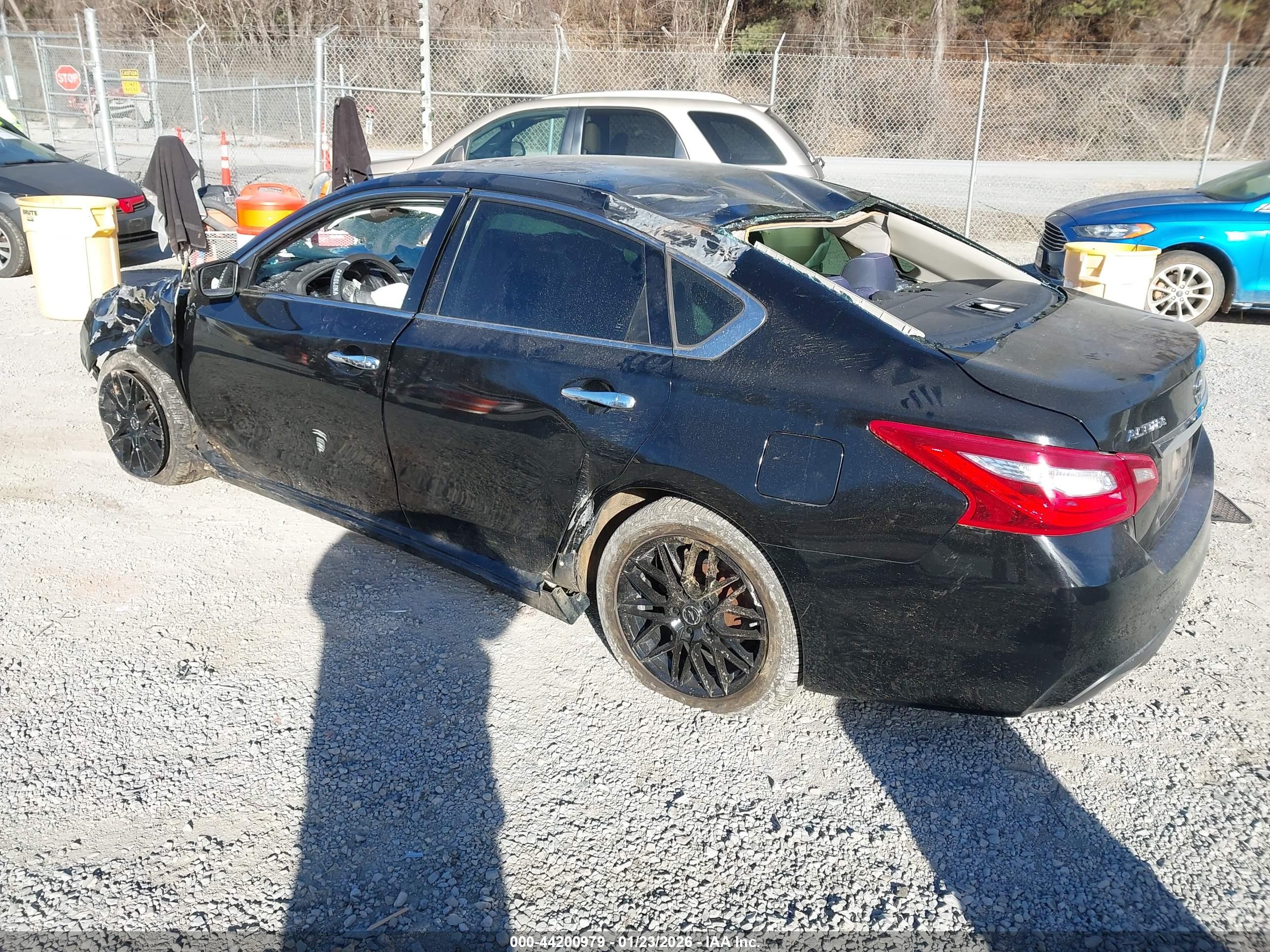 NISSAN ALTIMA image 3