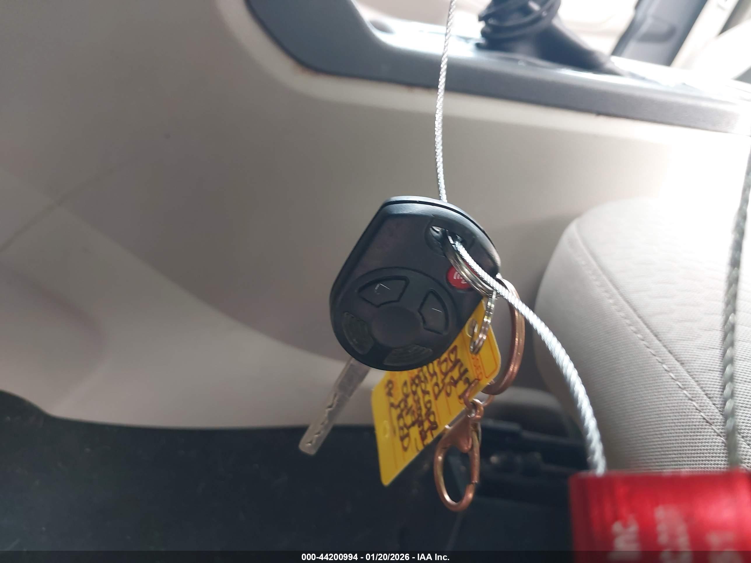 FORD ESCAPE image 11