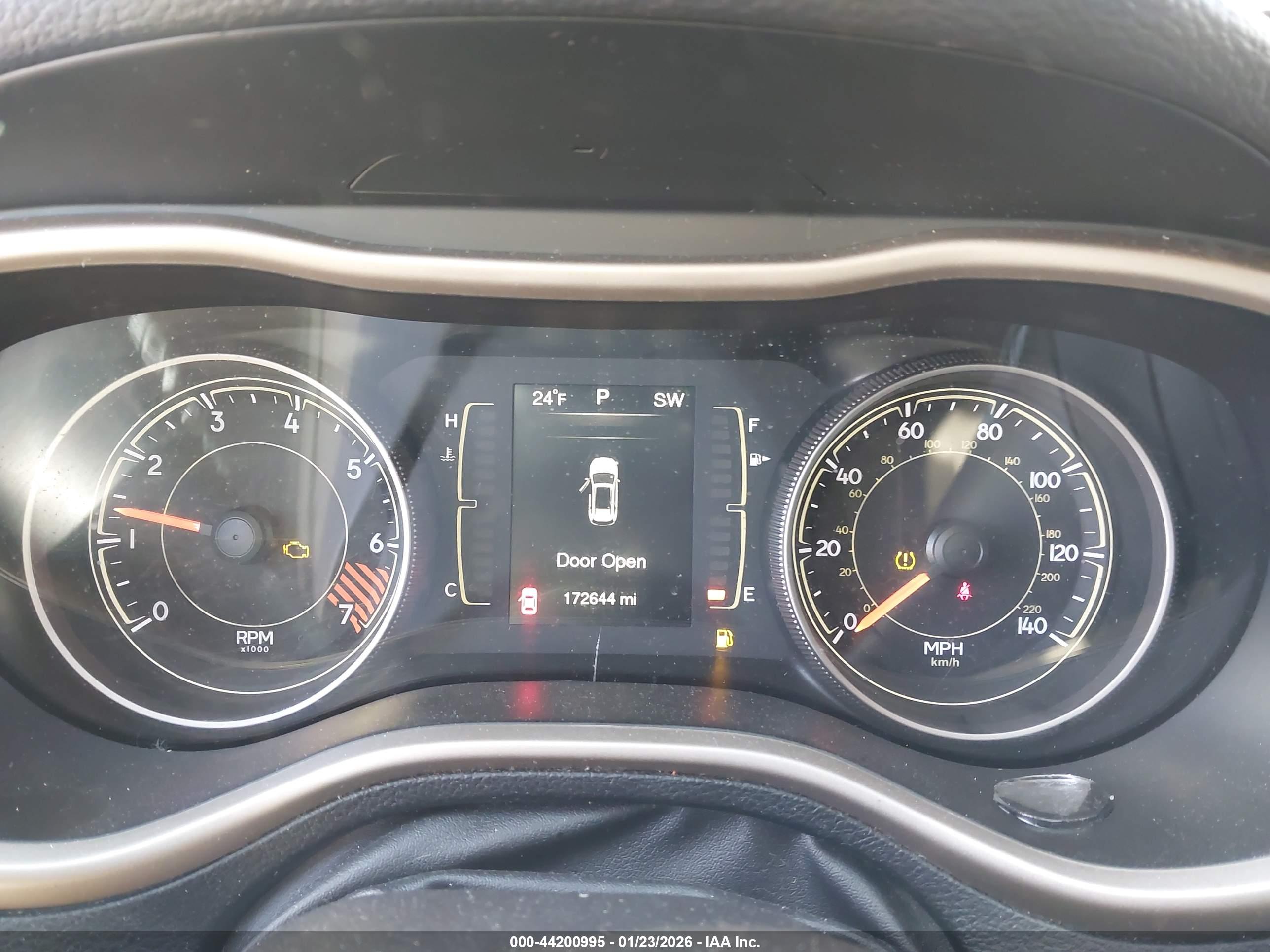 JEEP CHEROKEE image 7