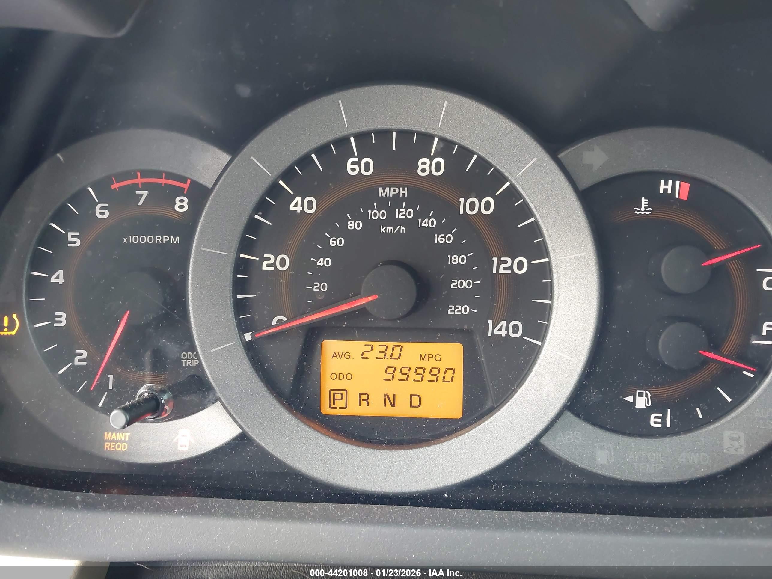 TOYOTA RAV4 image 7