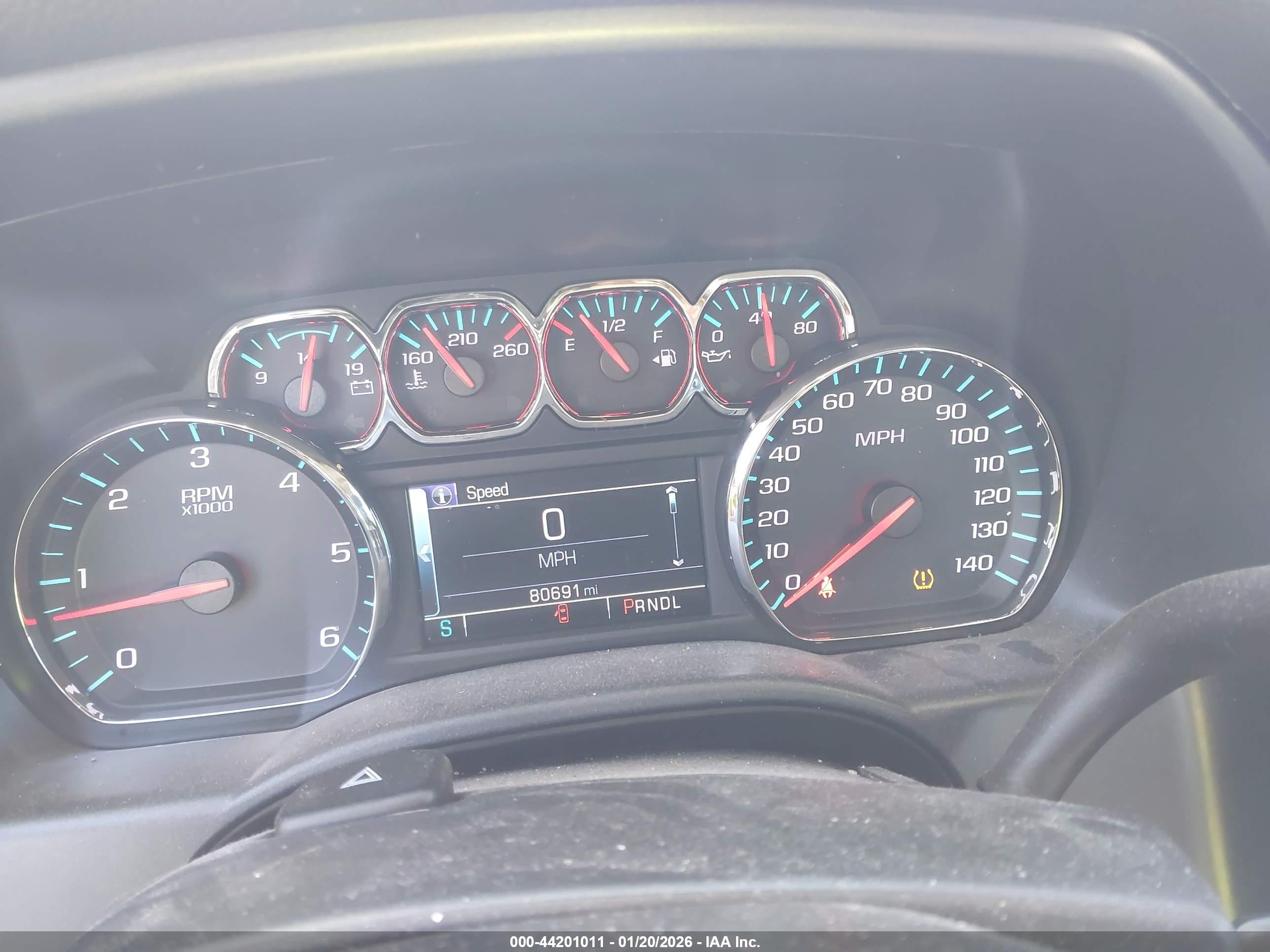 CHEVROLET SILVERADO image 7