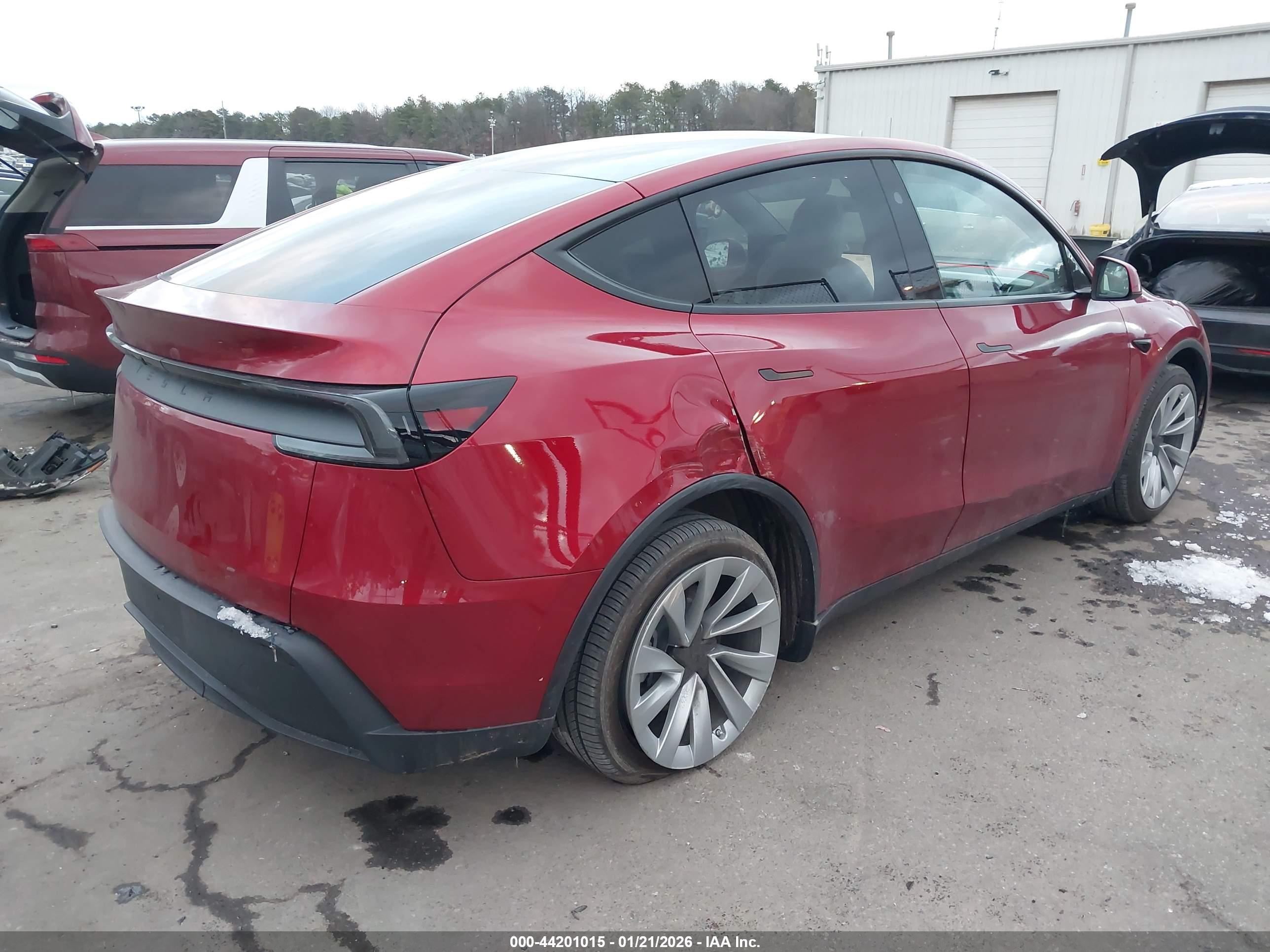TESLA MODEL image 4