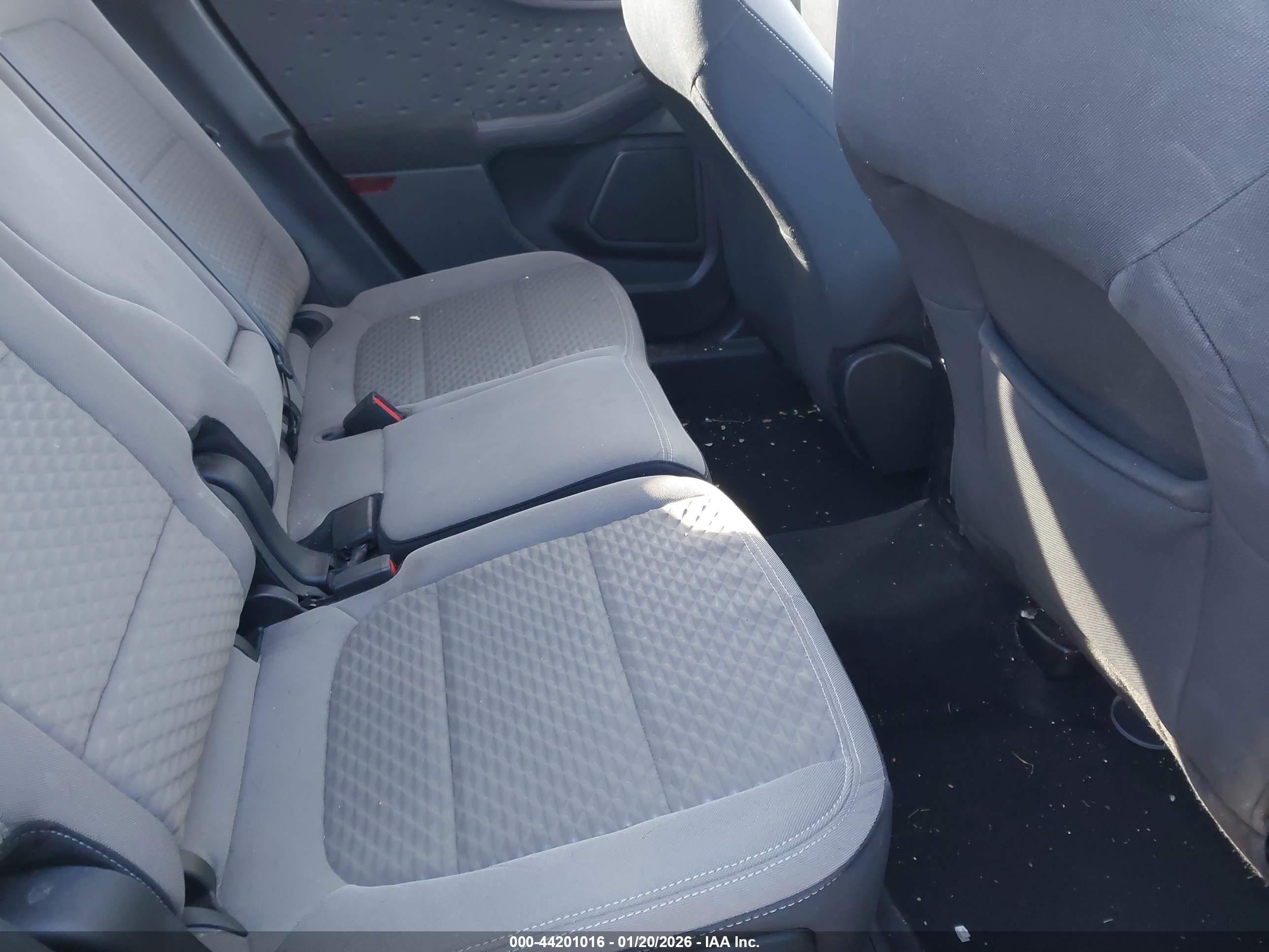 FORD ESCAPE image 8