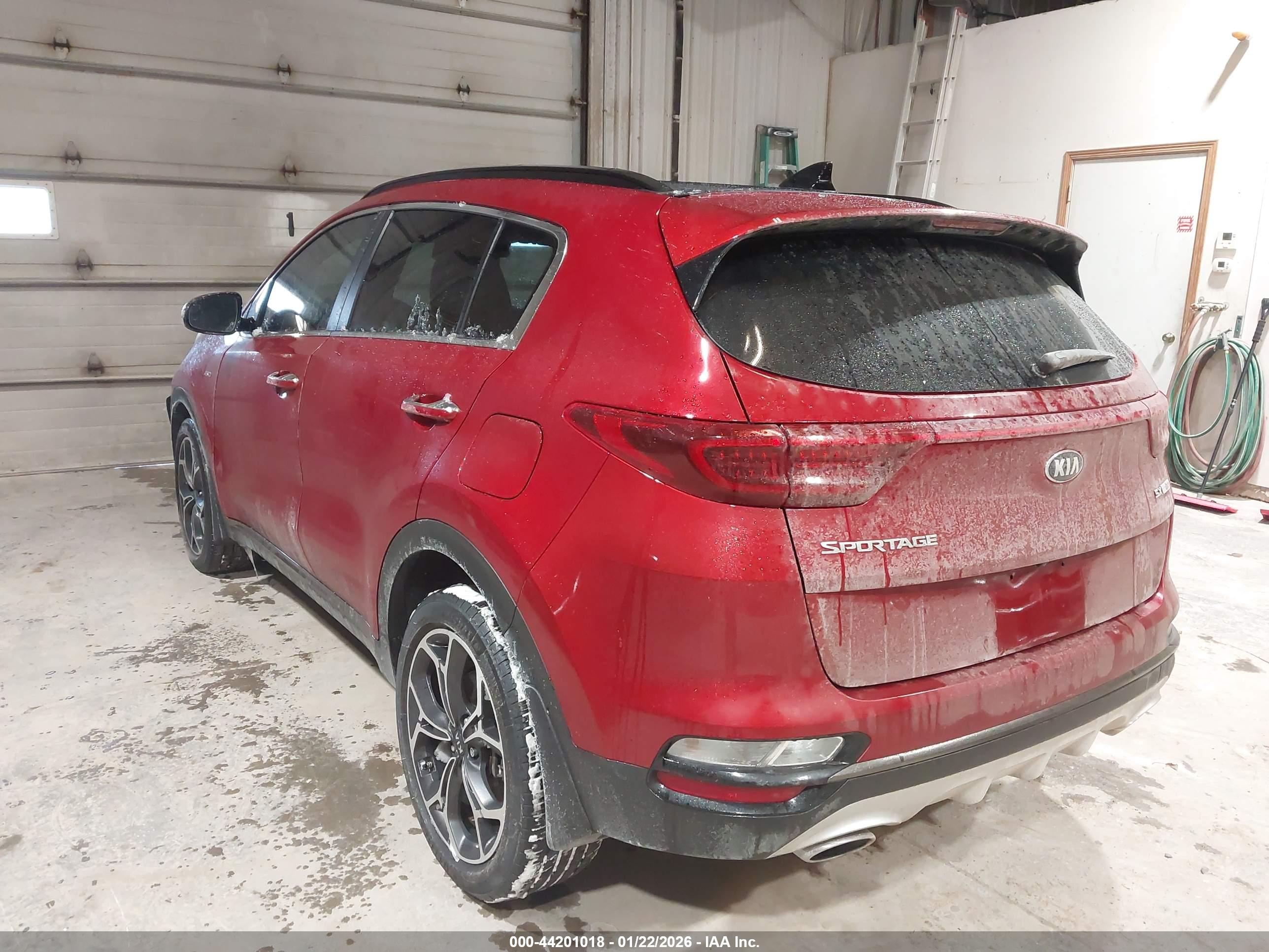 KIA SPORTAGE image 3
