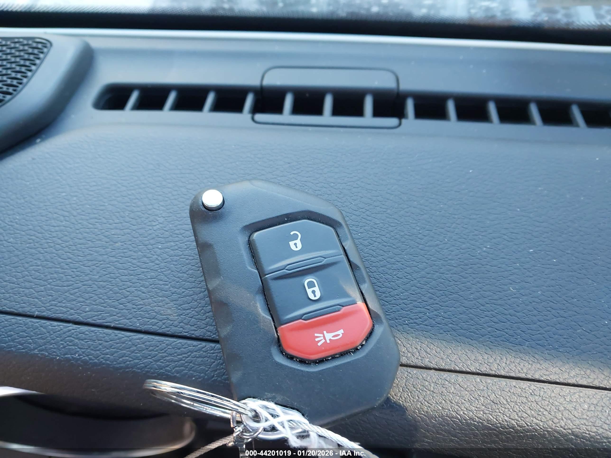 JEEP WRANGLER image 11