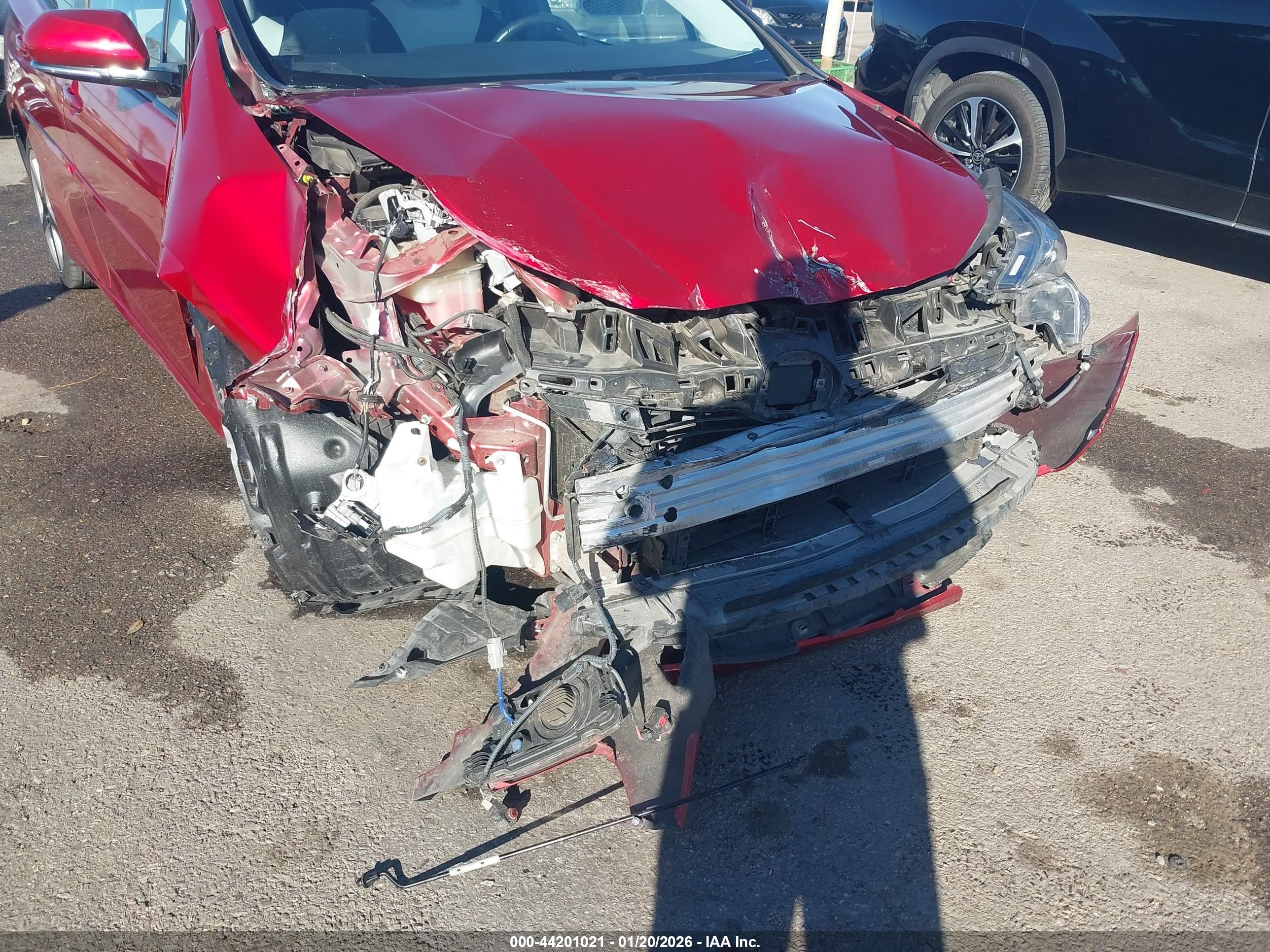 TOYOTA PRIUS image 6