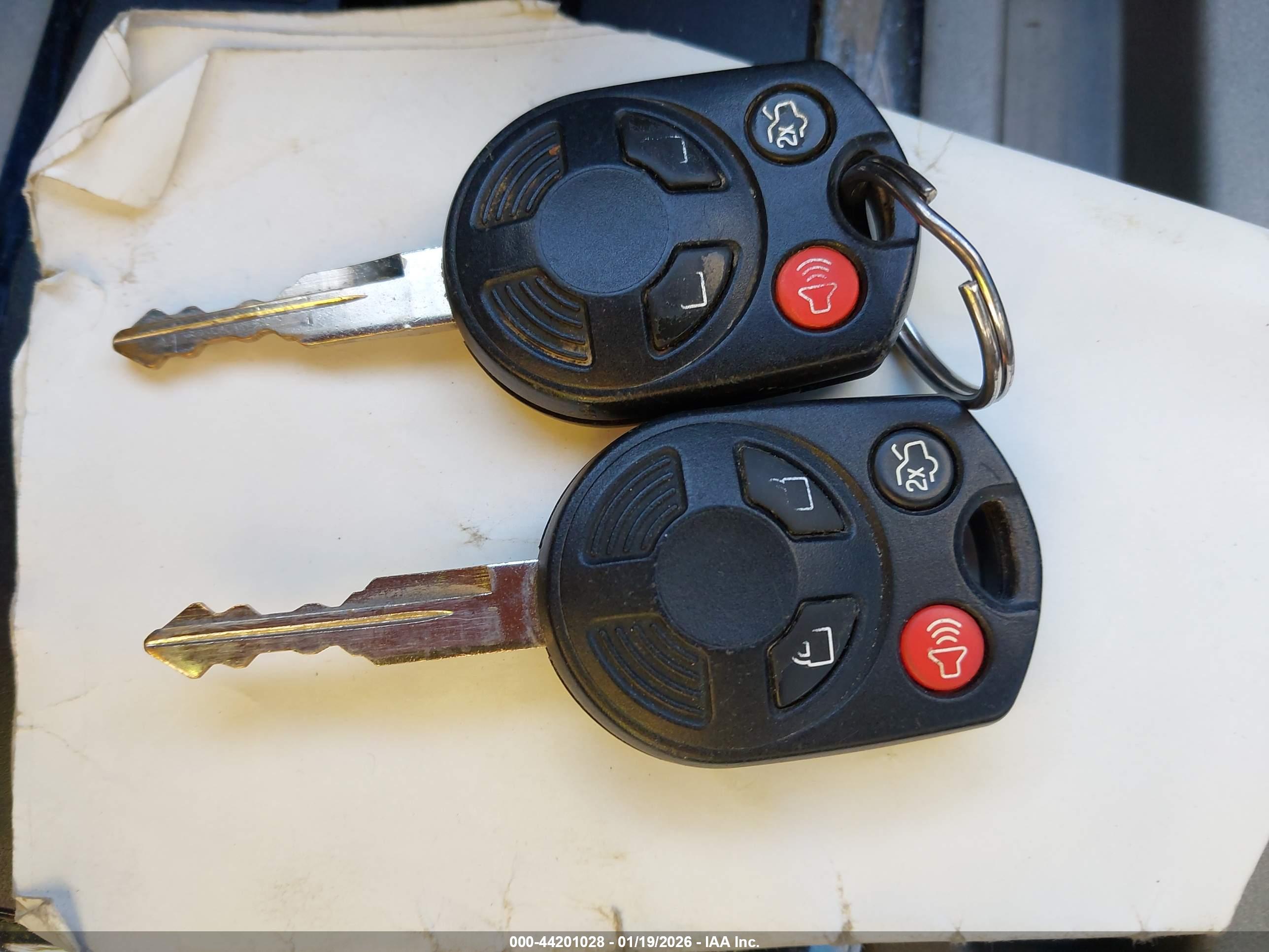 FORD ESCAPE image 11