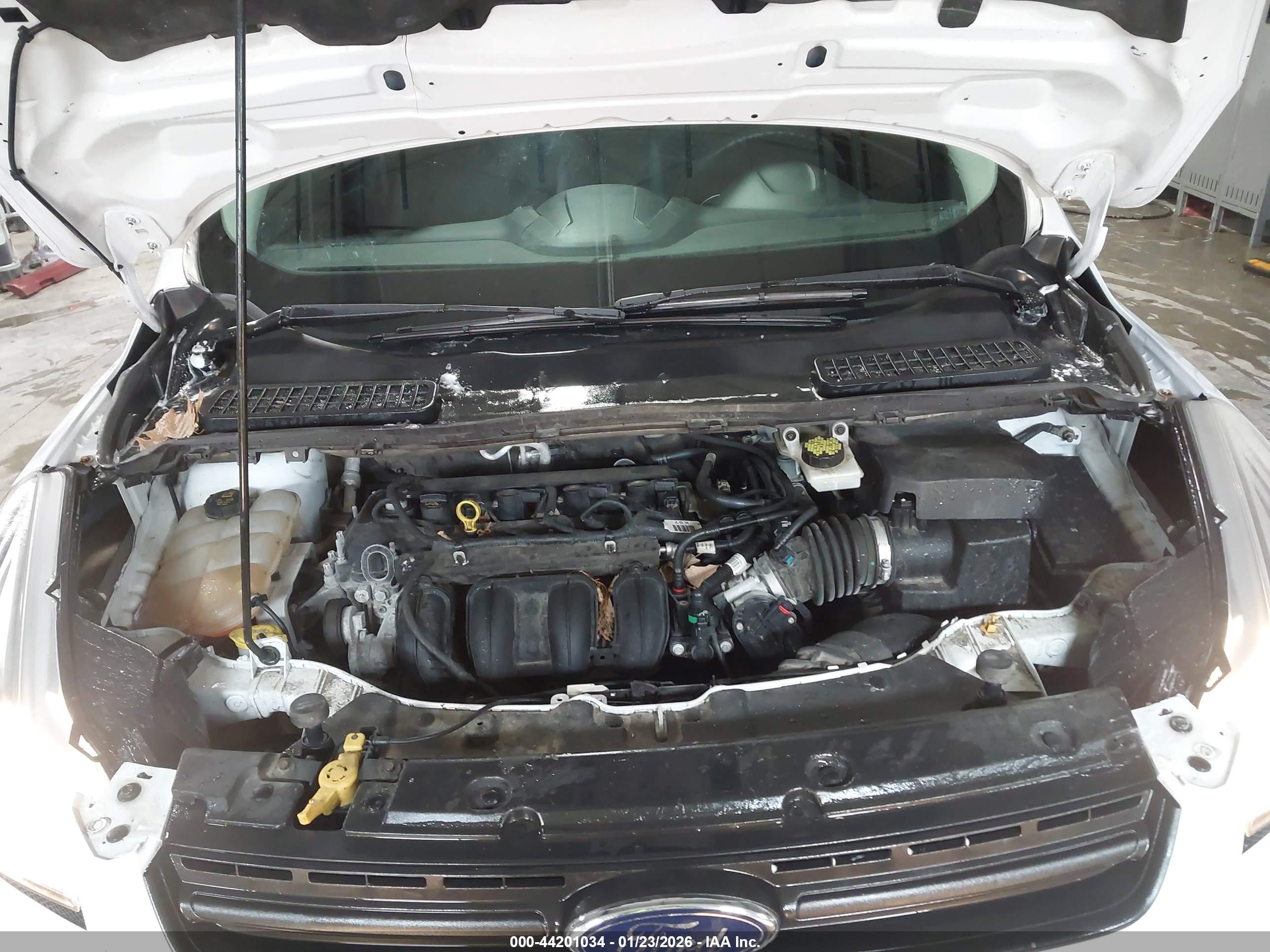 FORD ESCAPE image 10