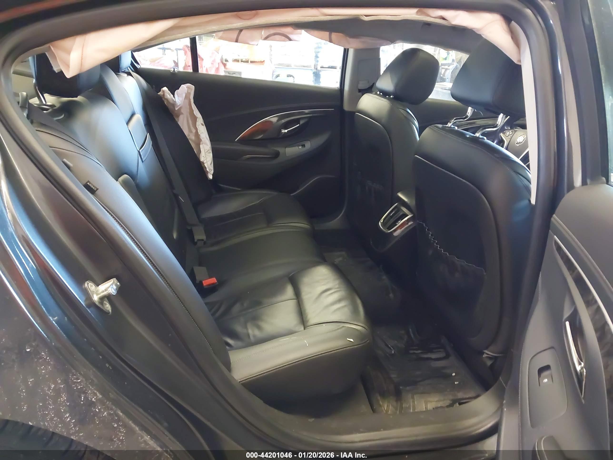 BUICK LACROSSE image 8