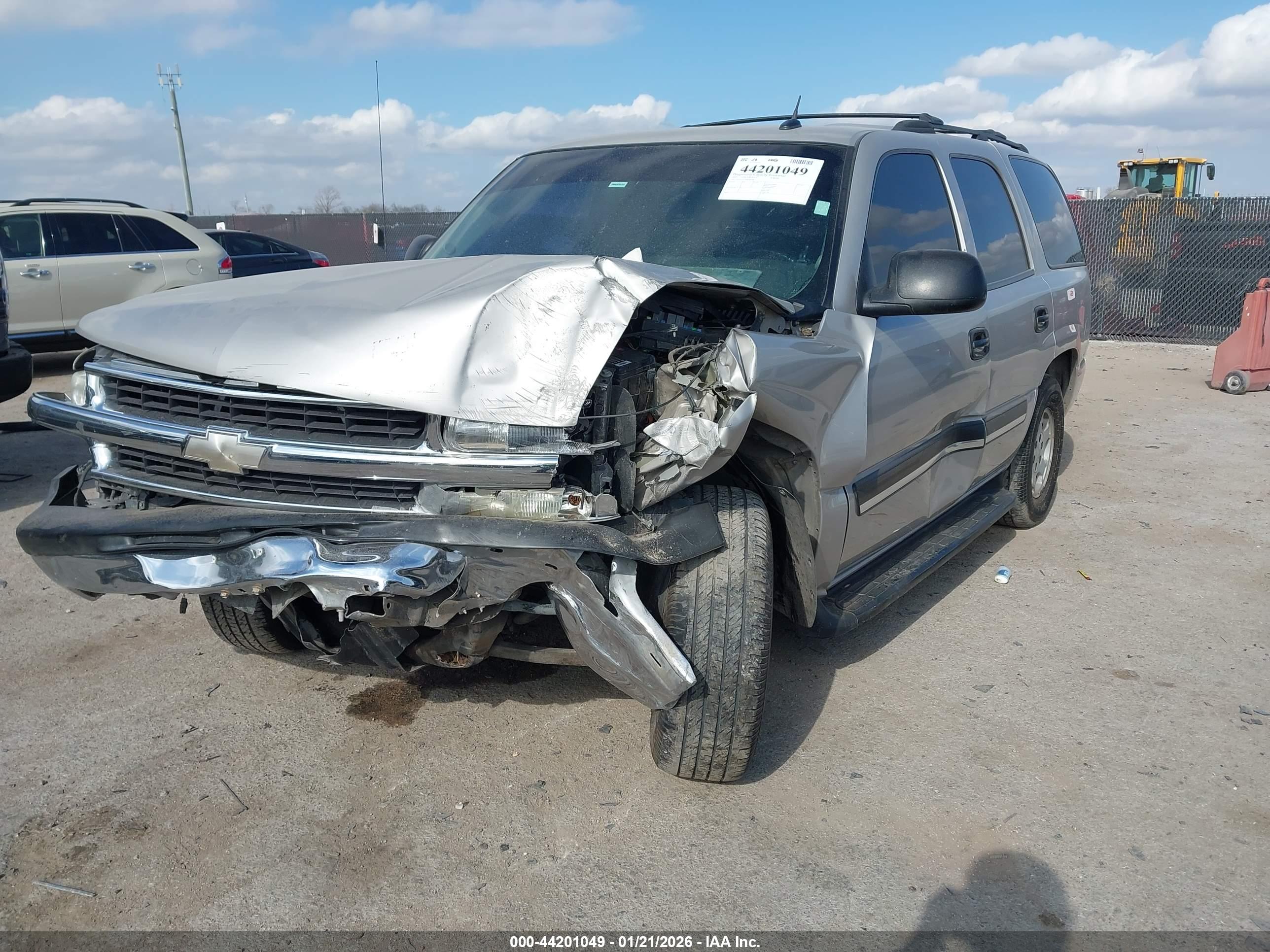 CHEVROLET TAHOE image 2