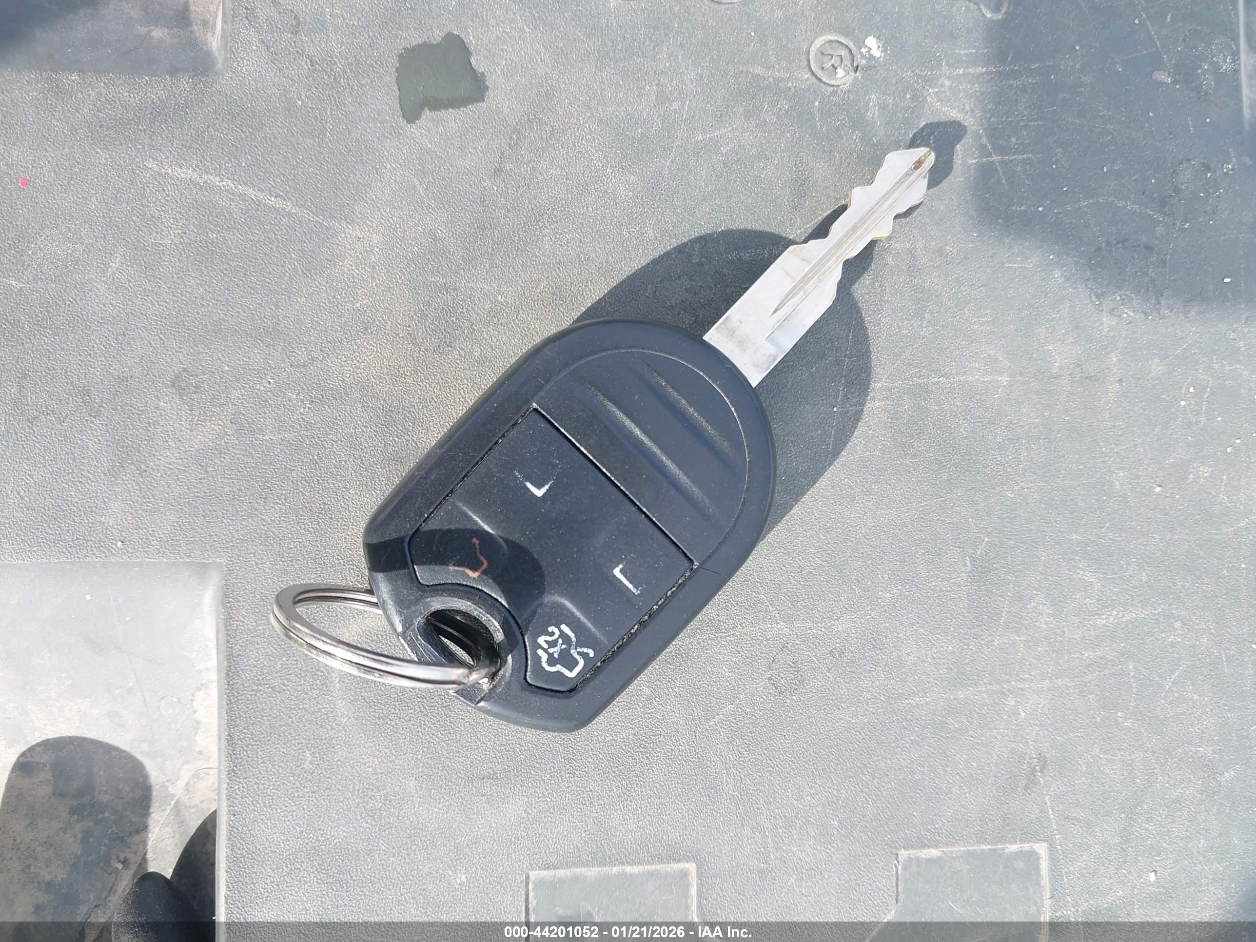 FORD EXPLORER image 11