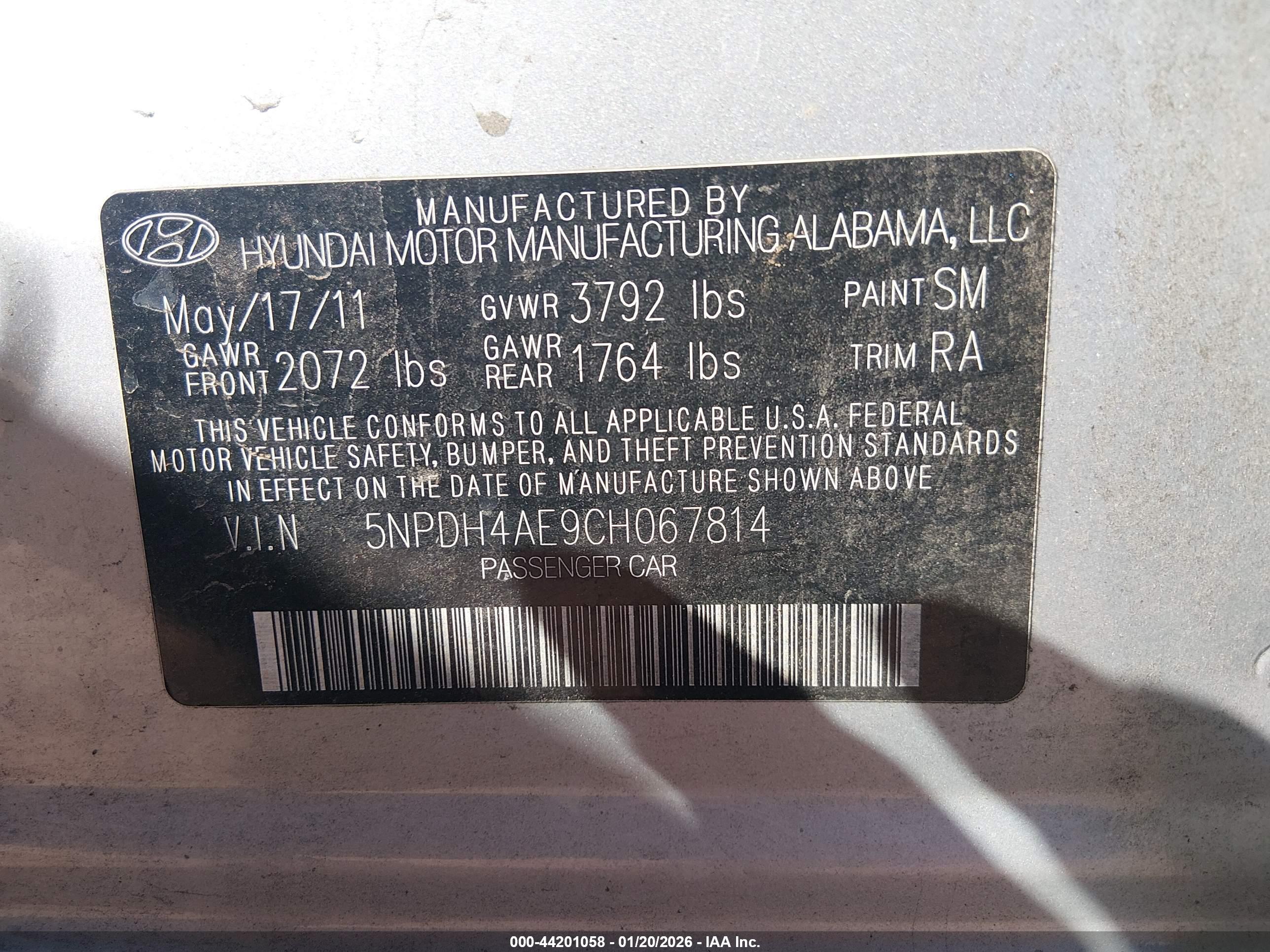 HYUNDAI ELANTRA image 9