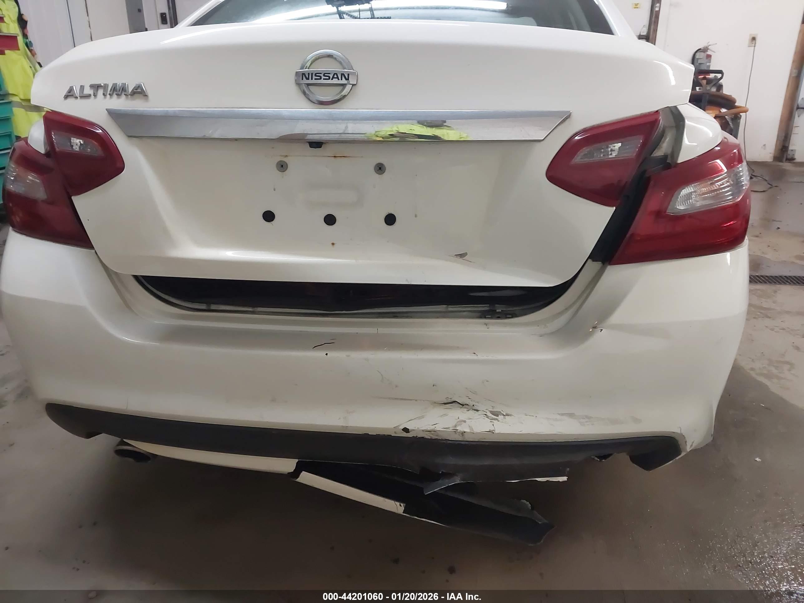NISSAN ALTIMA image 6