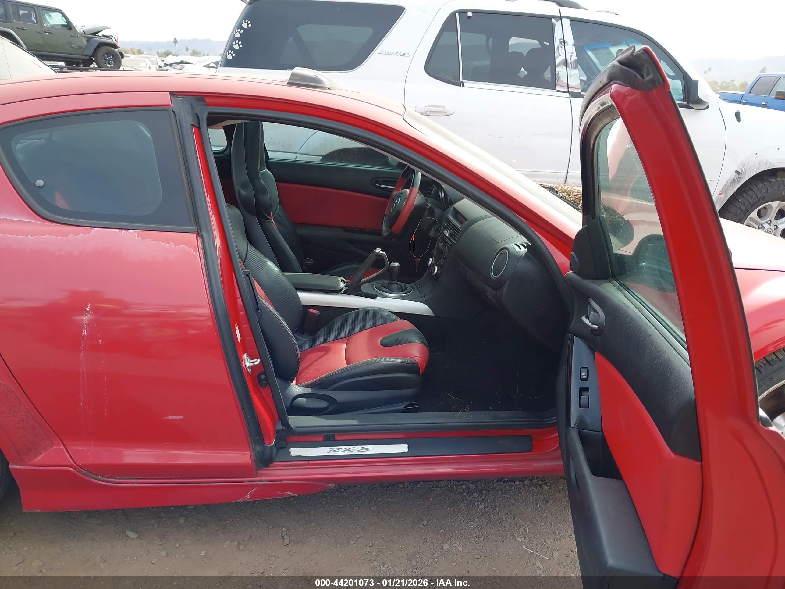MAZDA RX-8 image 5