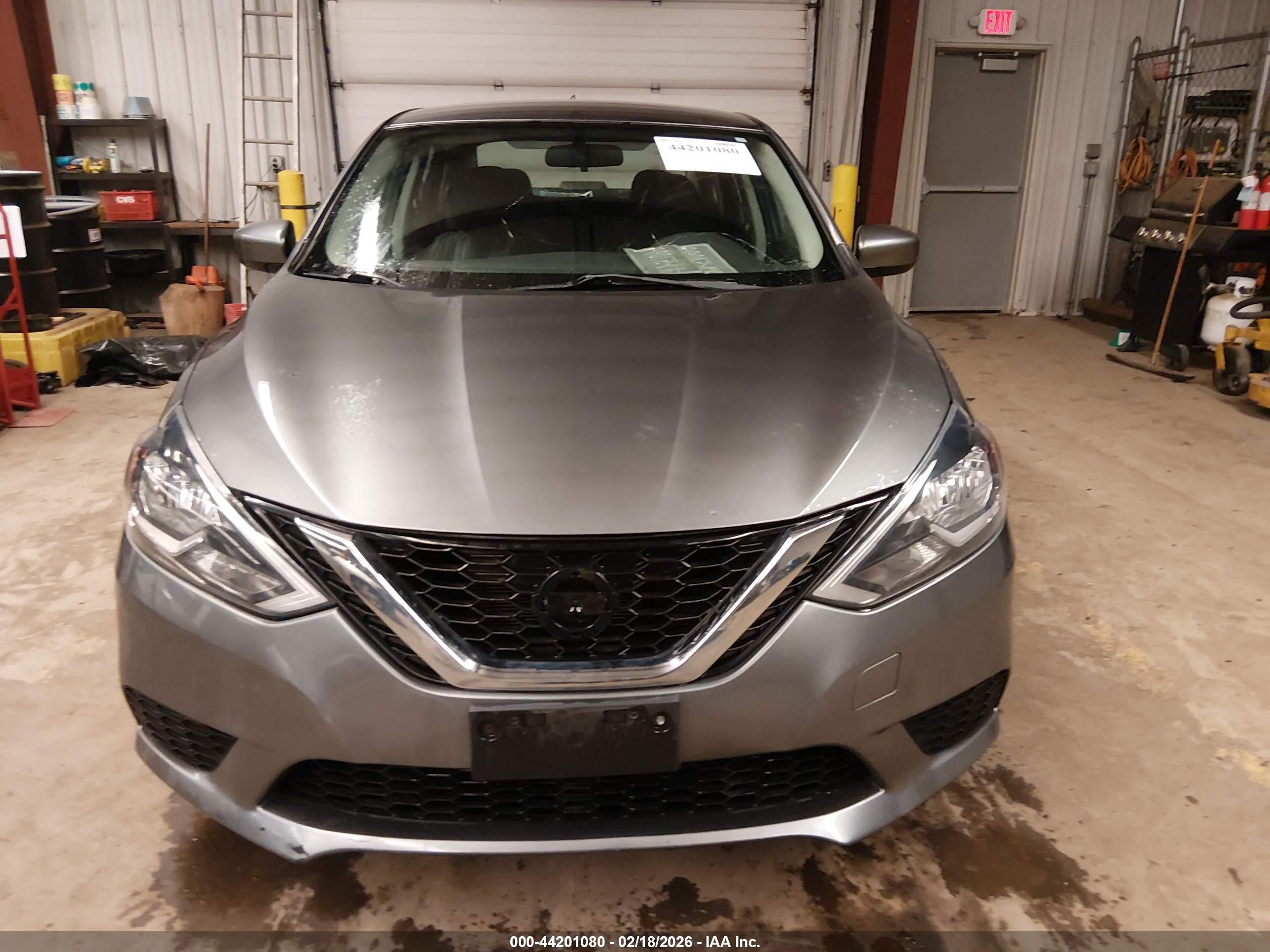 NISSAN SENTRA image 6