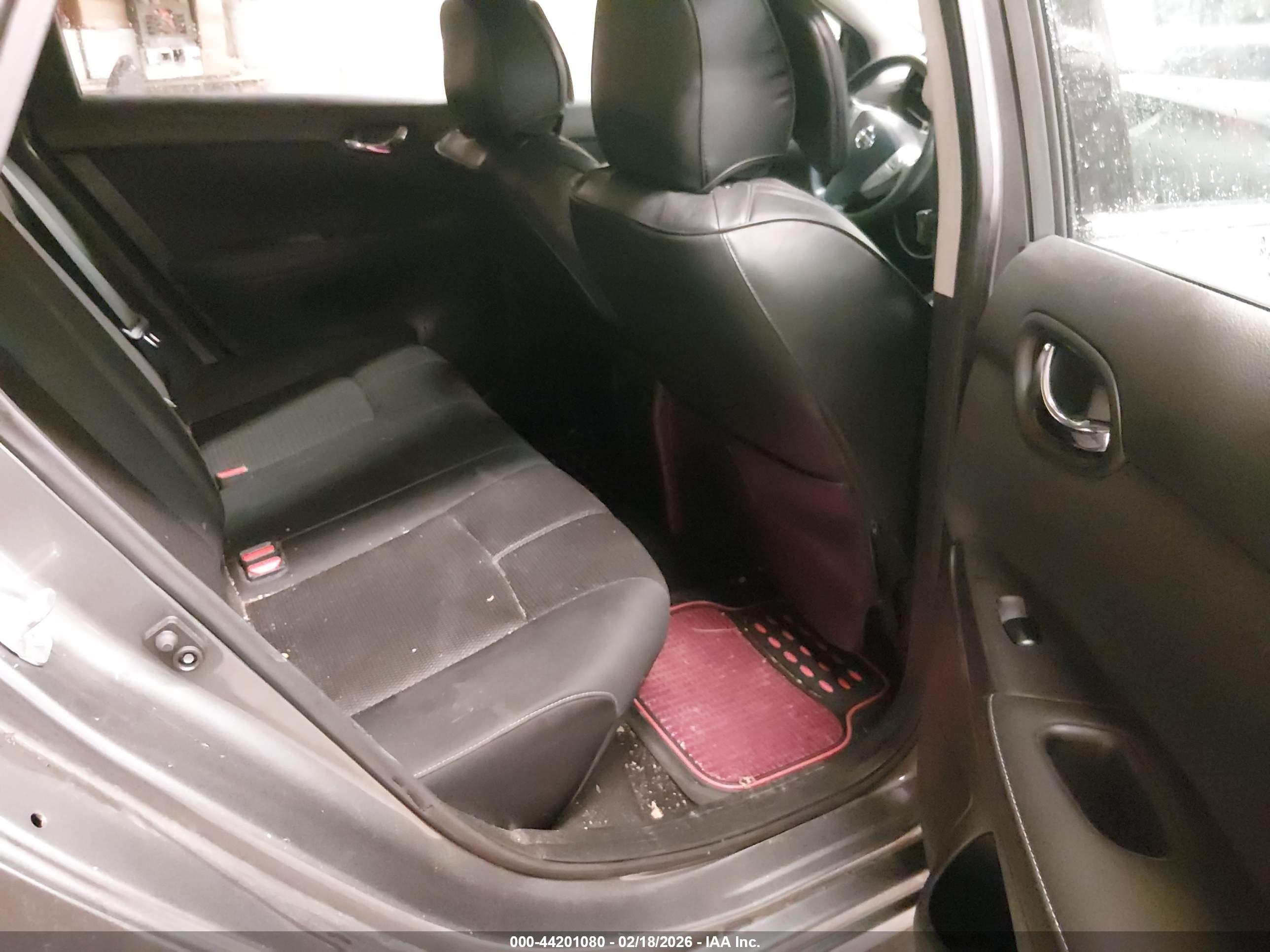 NISSAN SENTRA image 8
