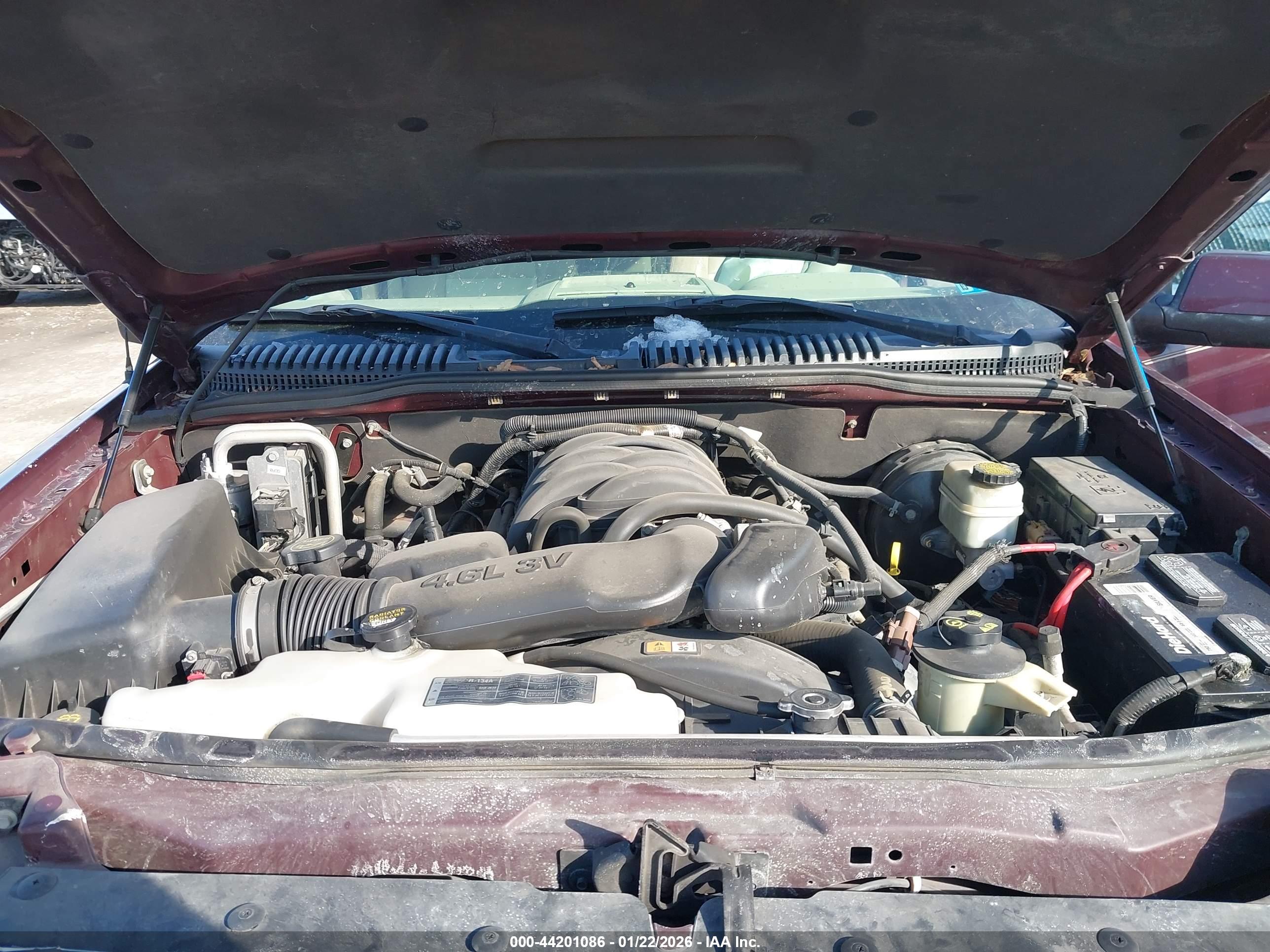 FORD EXPLORER image 10