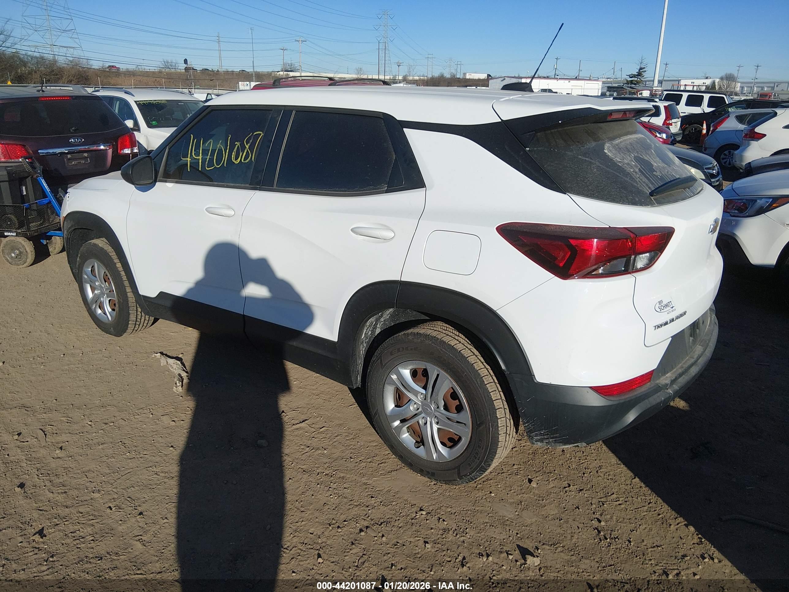 CHEVROLET TRAILBLAZER image 3