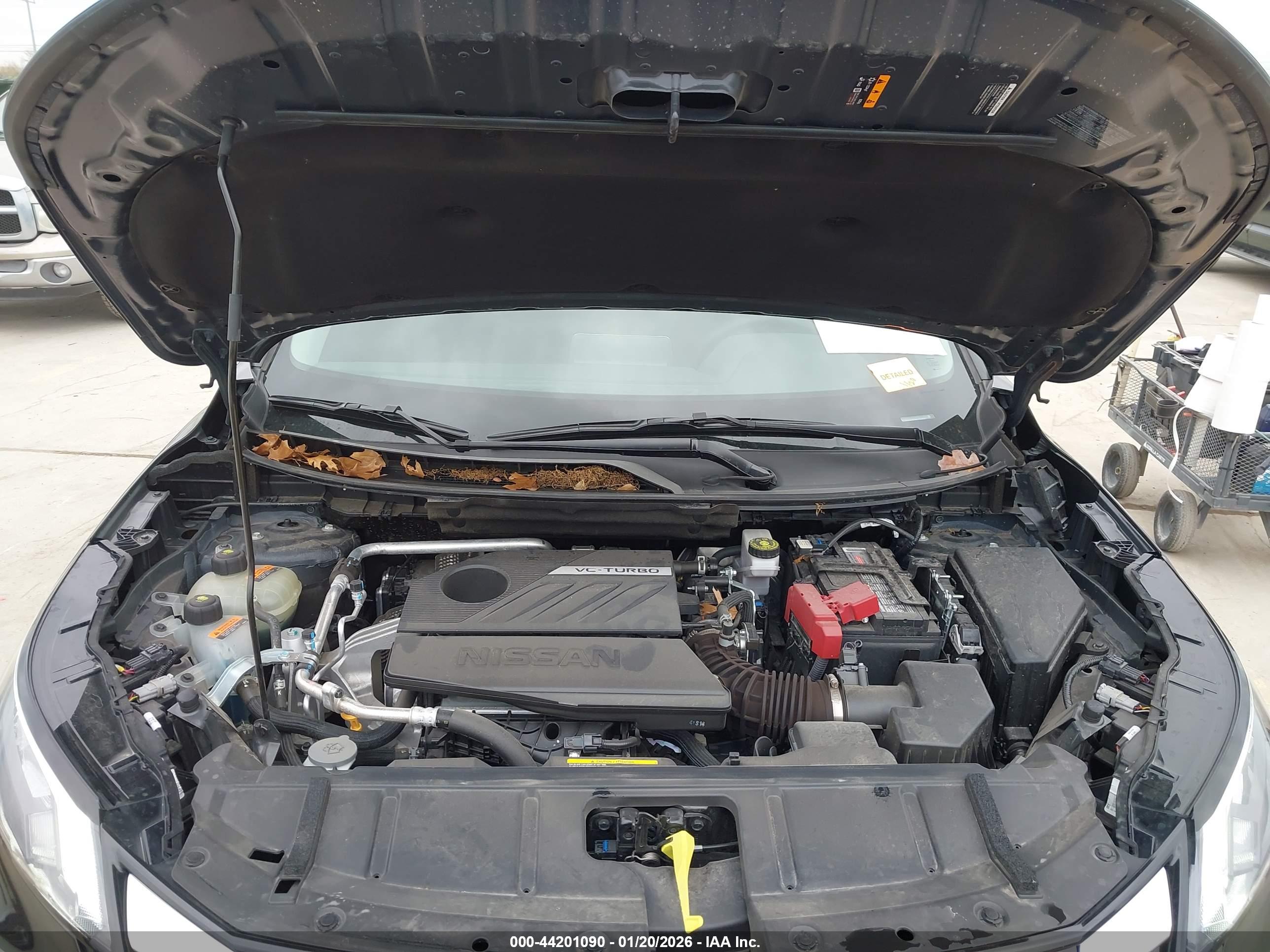 NISSAN ROGUE image 10