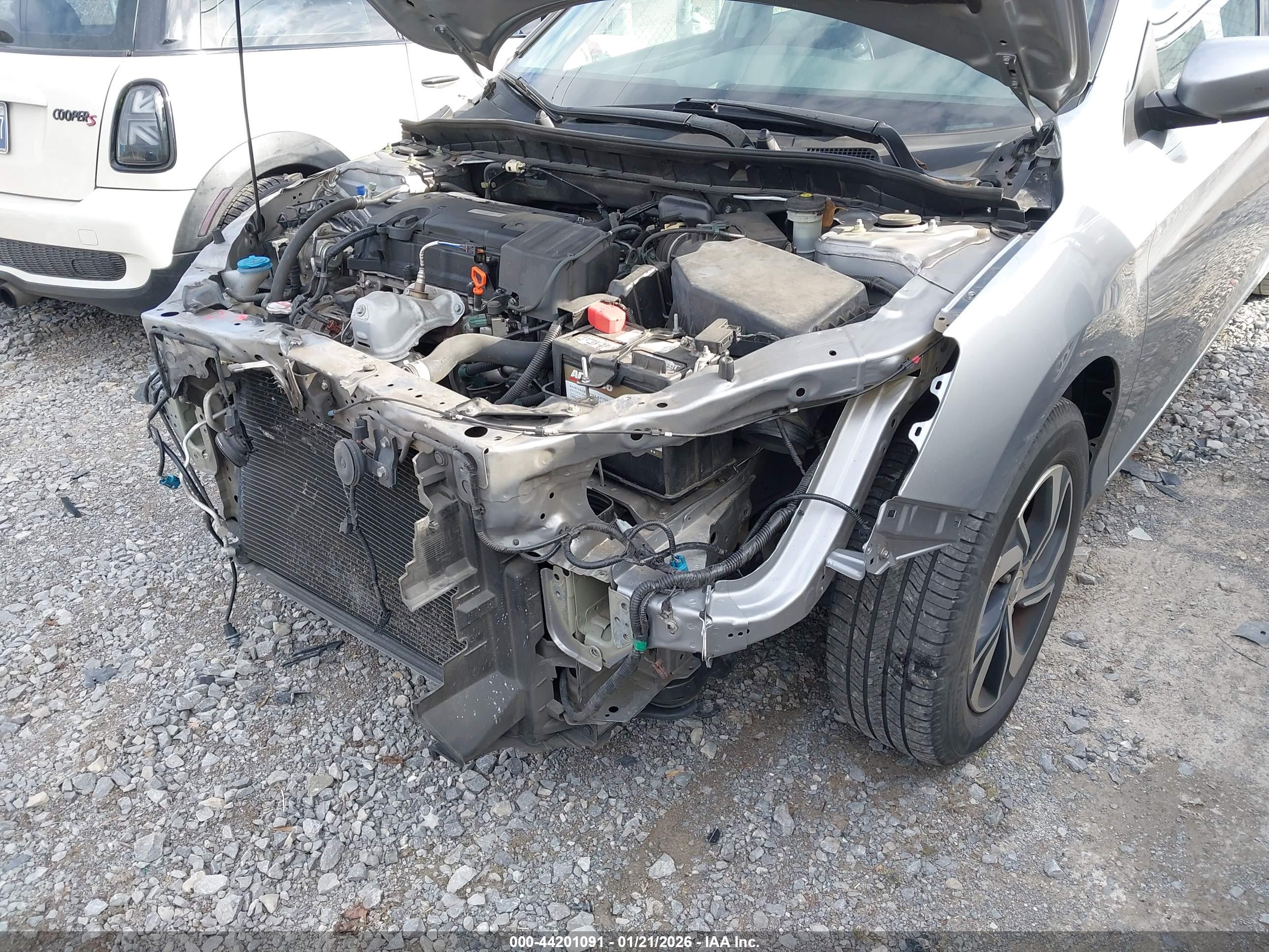 HONDA ACCORD image 6