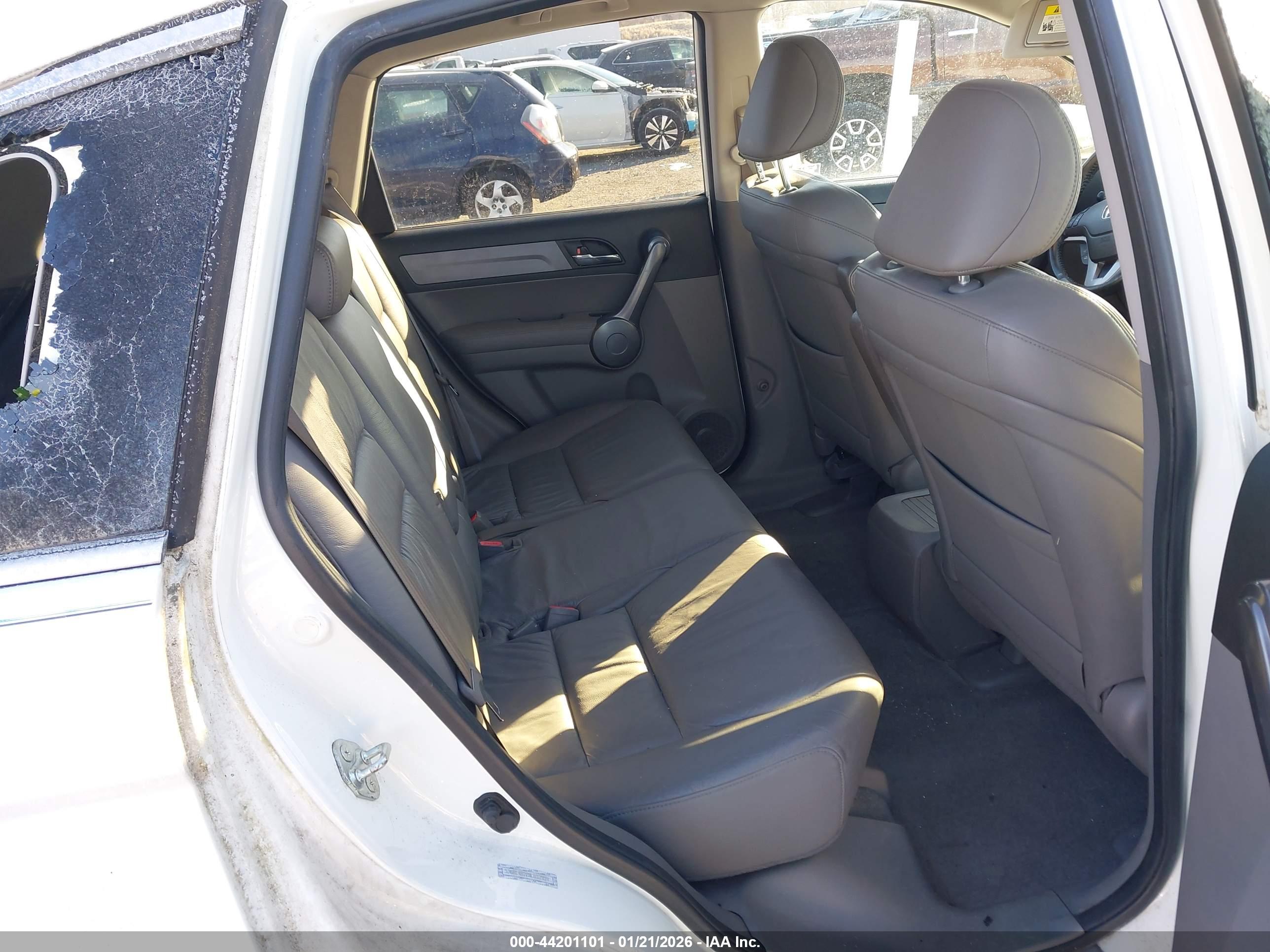 HONDA CR-V image 8