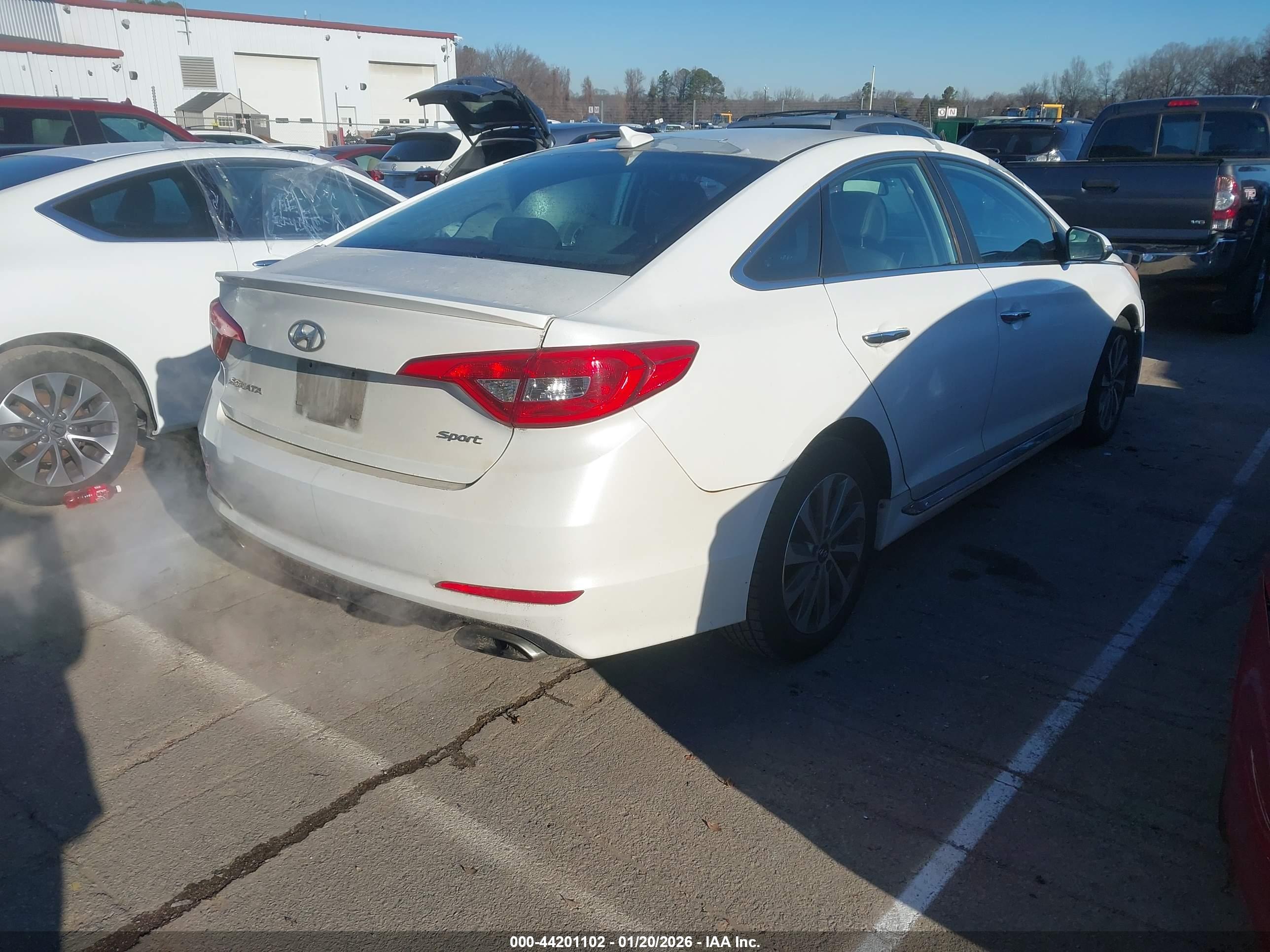 HYUNDAI SONATA image 4