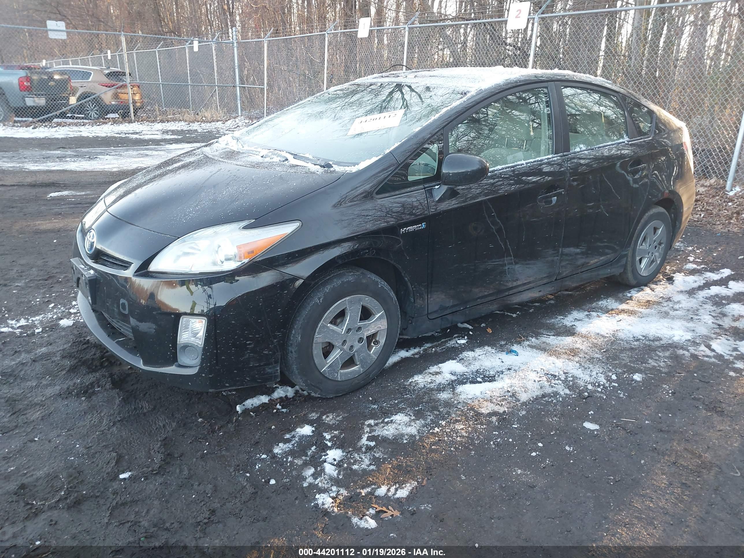 TOYOTA PRIUS image 2
