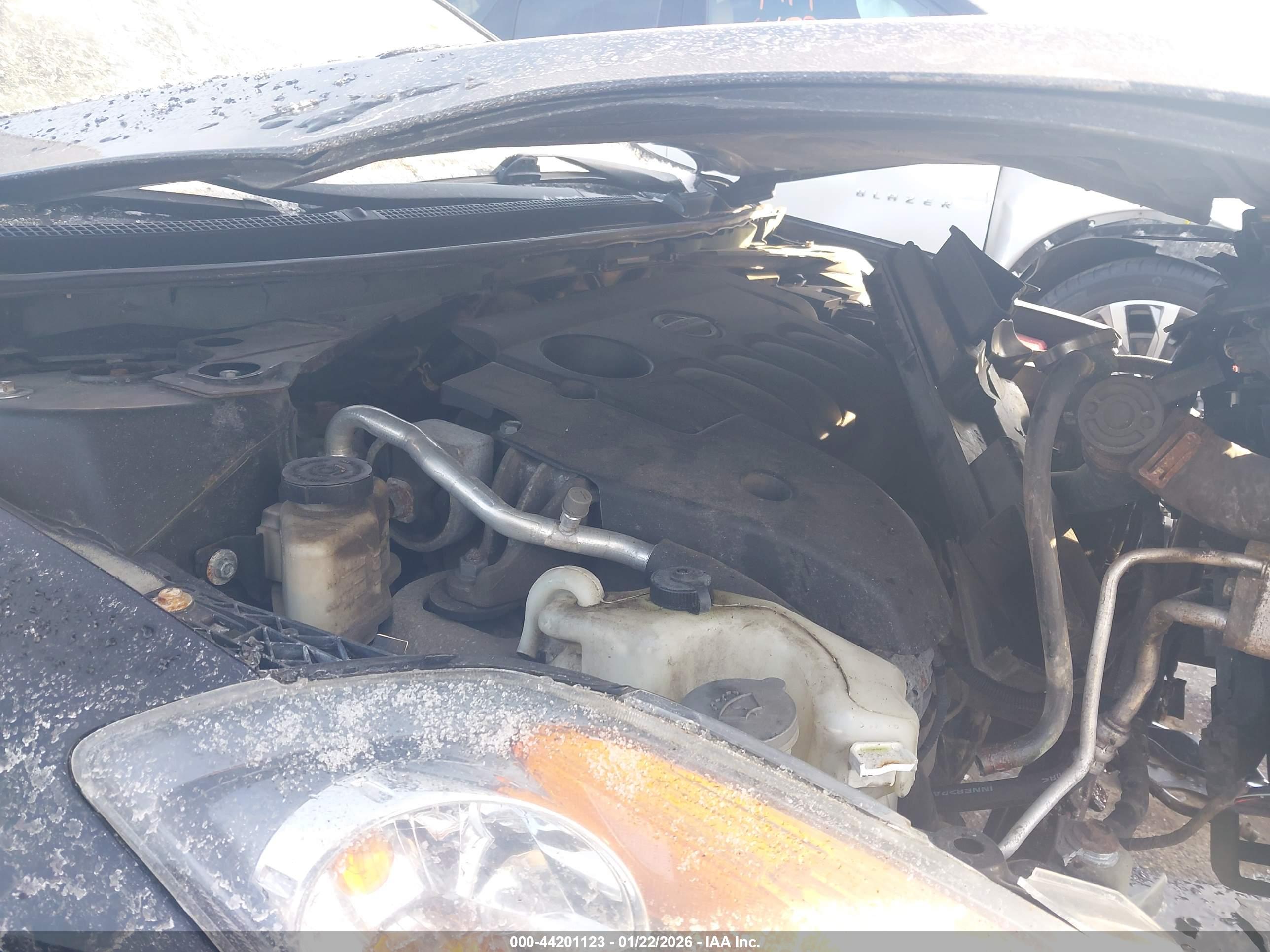 NISSAN ALTIMA image 10