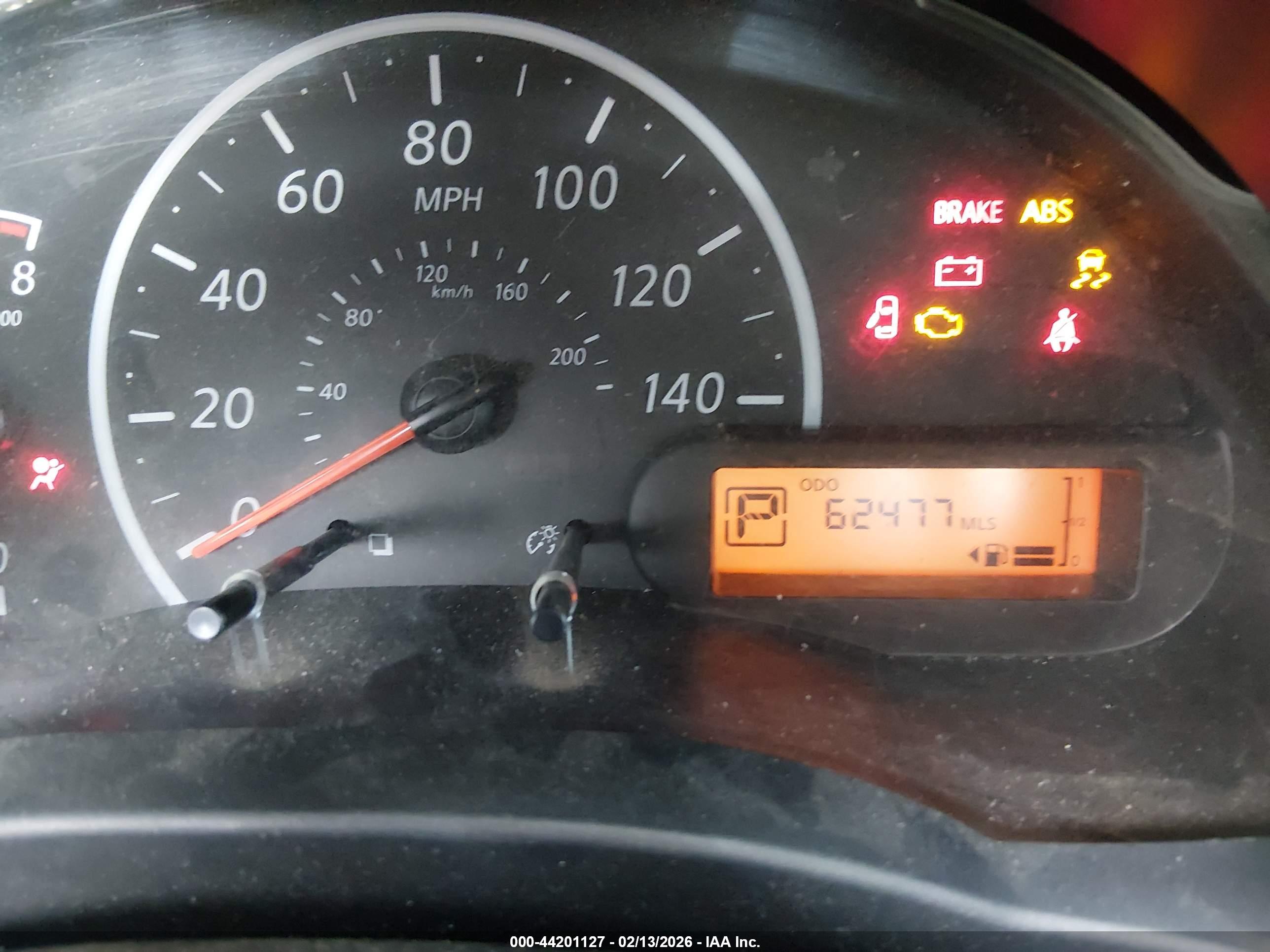 NISSAN VERSA image 7