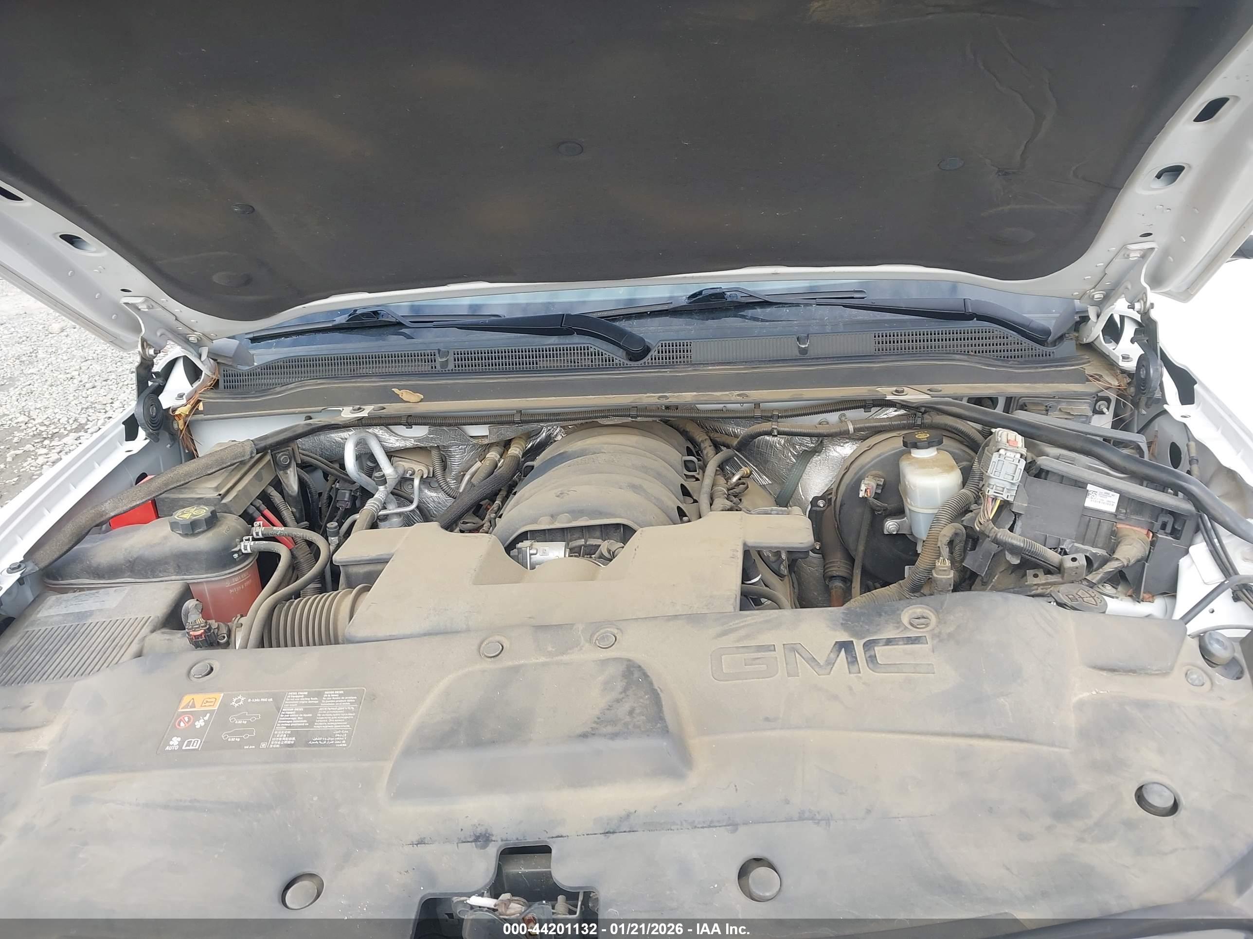 GMC YUKON image 10